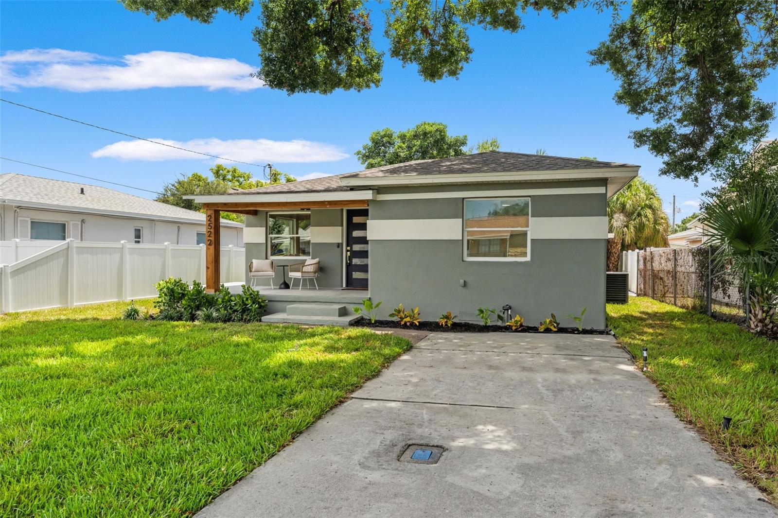 2522 W LEMON ST — photo 46