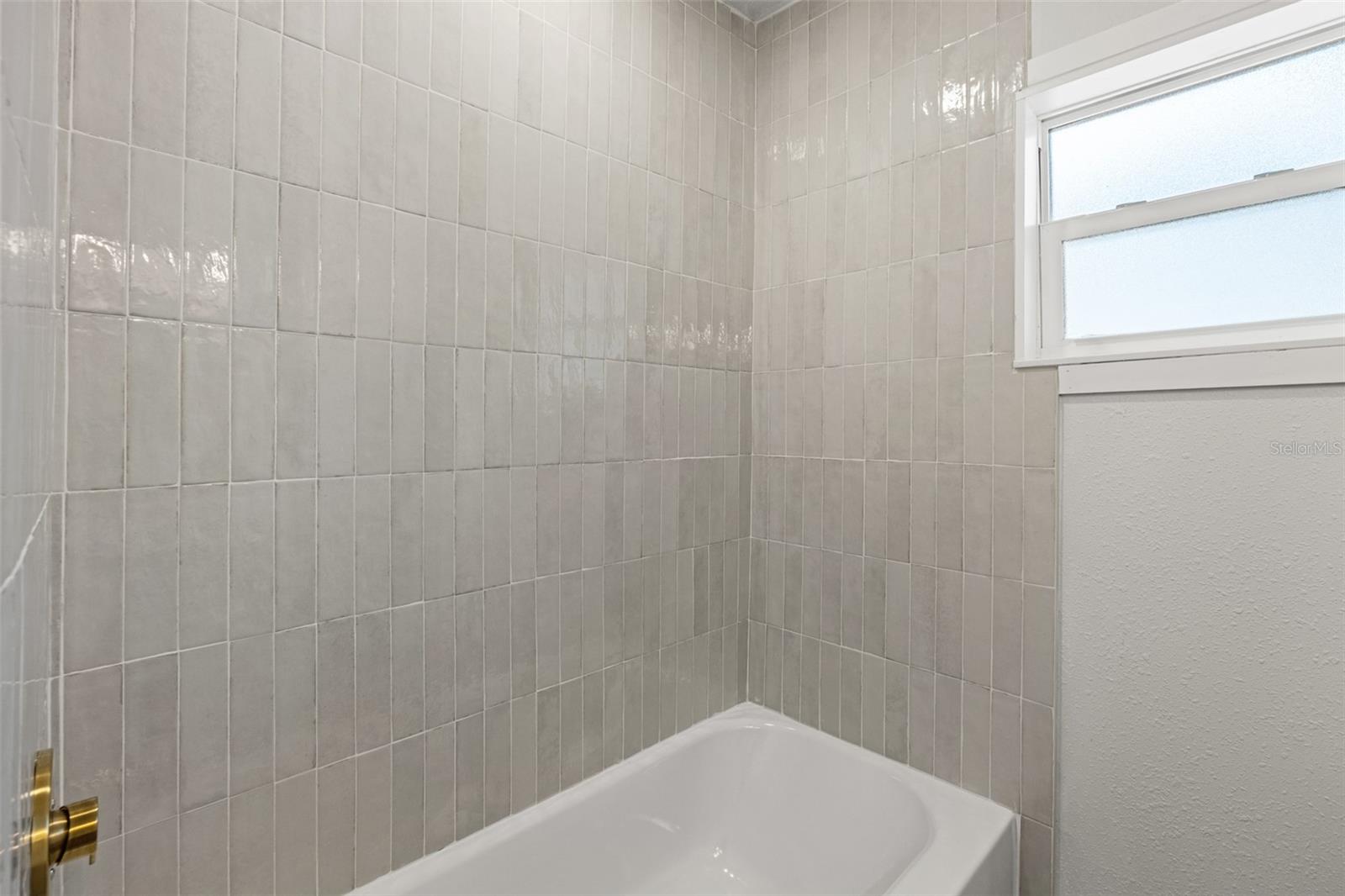 2522 W LEMON ST — photo 22
