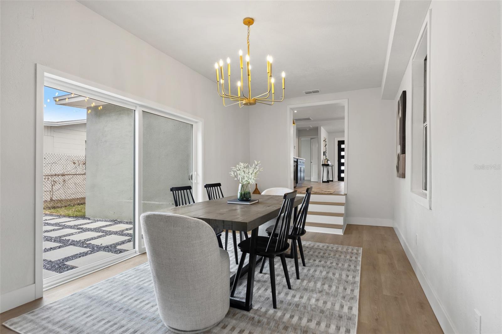 2522 W LEMON ST — photo 29