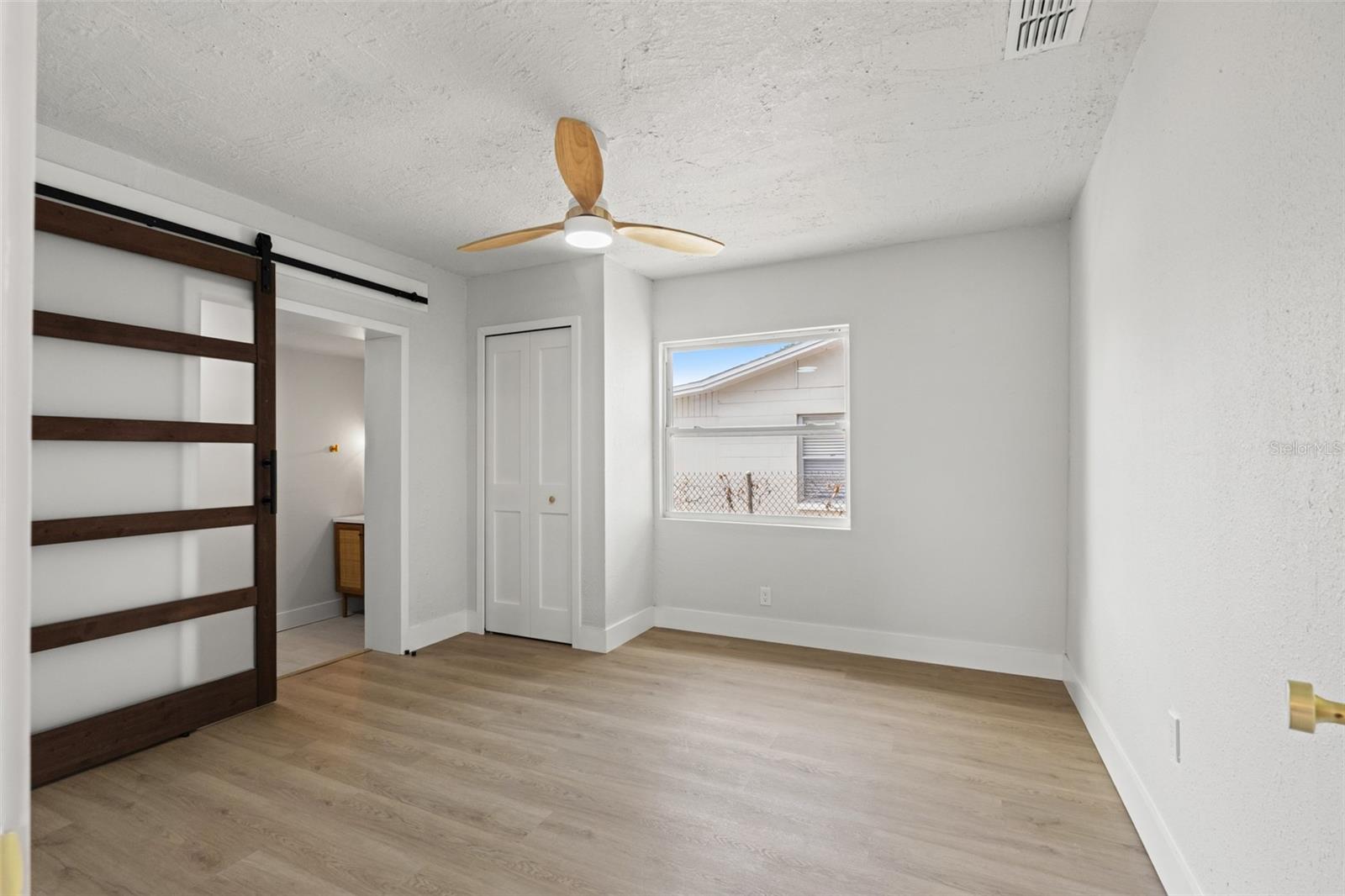 2522 W LEMON ST — photo 23