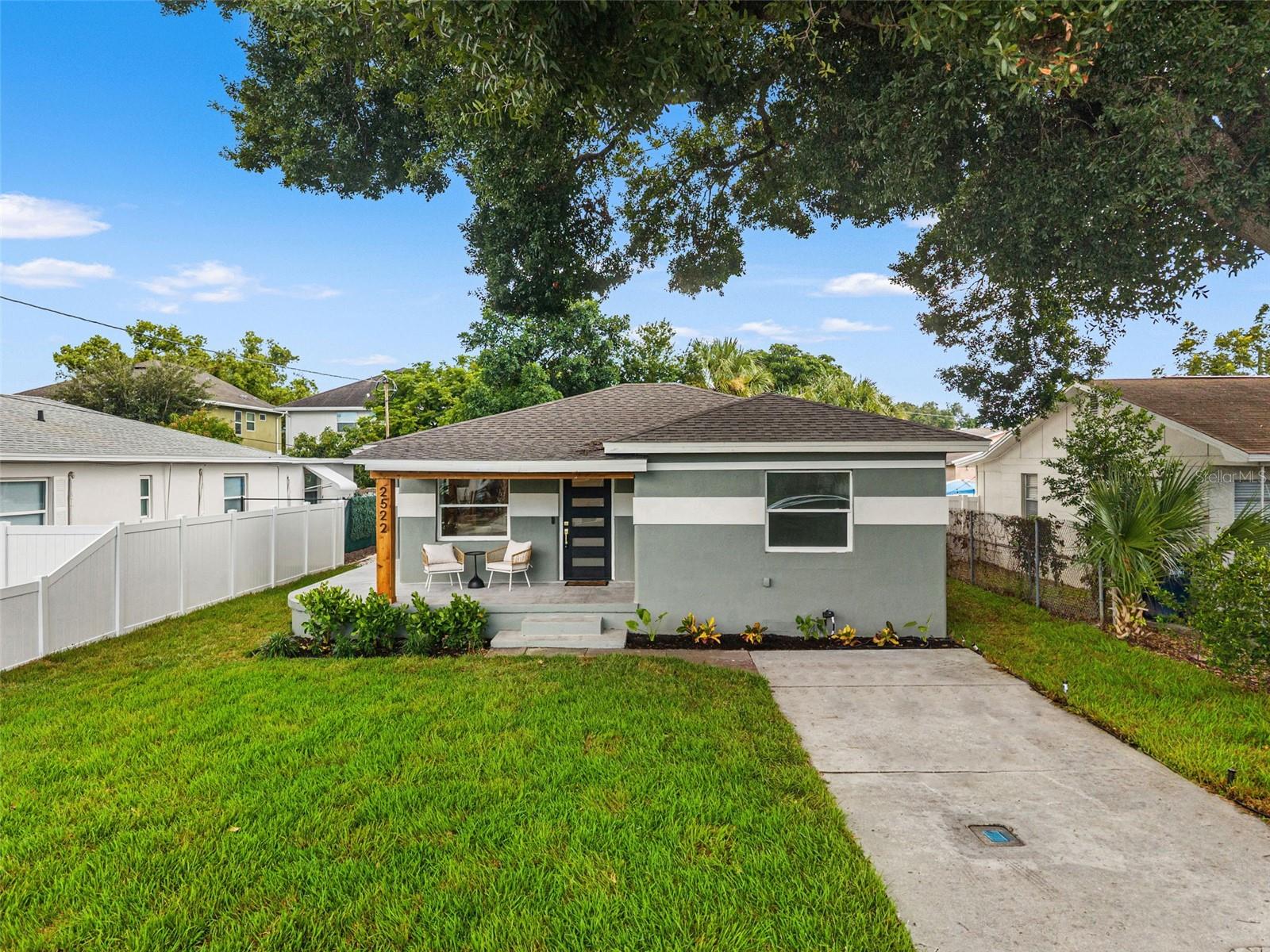 2522 W LEMON ST — photo 45