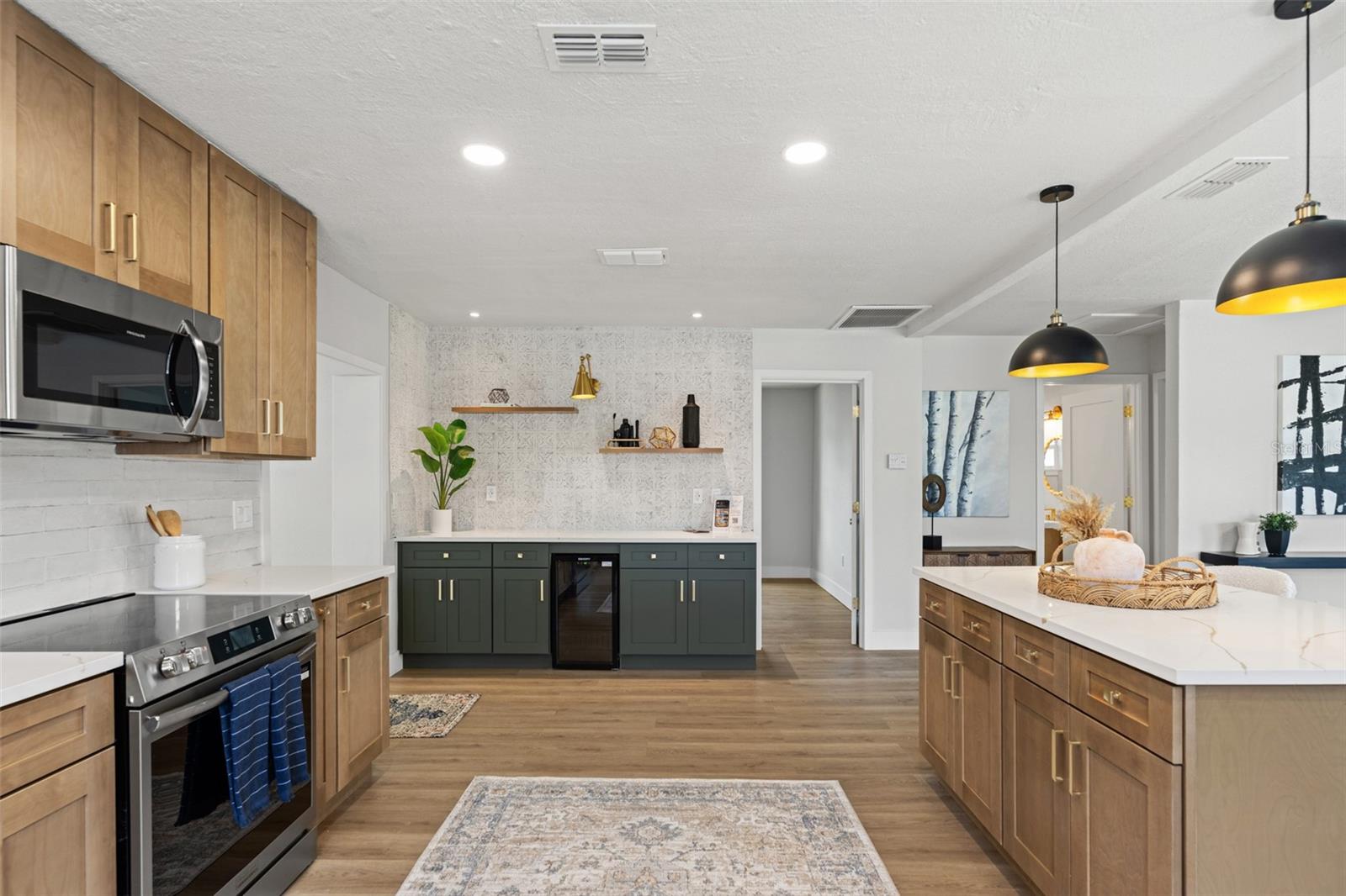 2522 W LEMON ST — photo 11