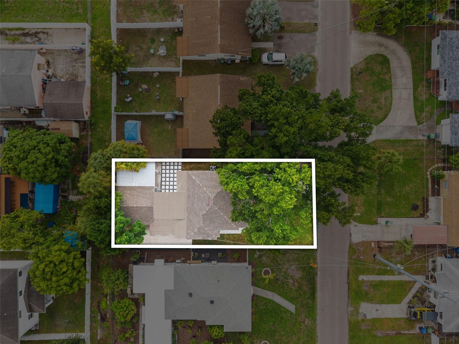 2522 W LEMON ST — photo 47