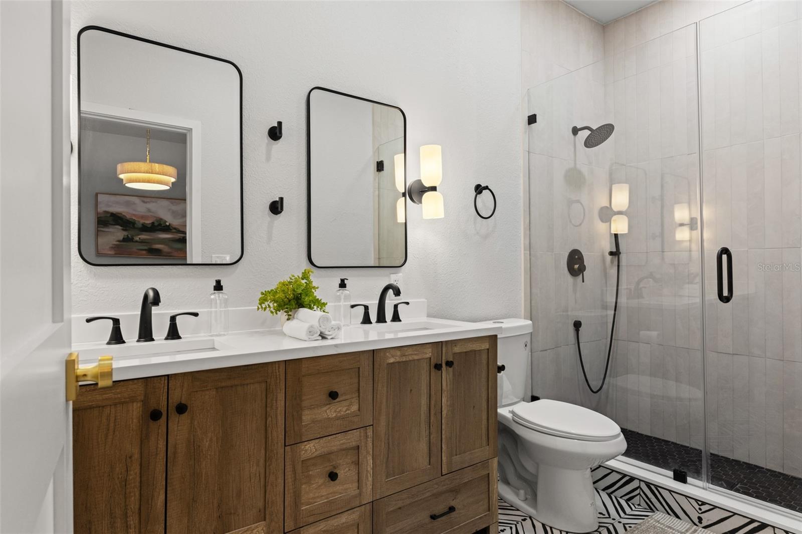 2522 W LEMON ST — photo 33