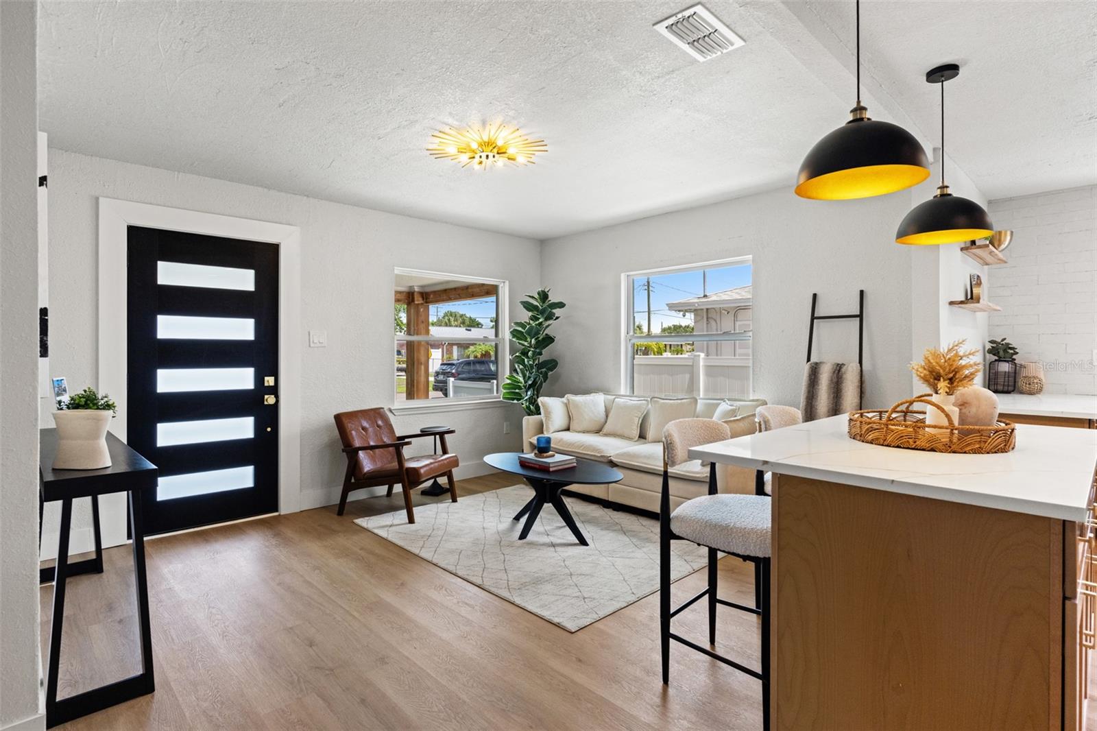 2522 W LEMON ST — photo 6