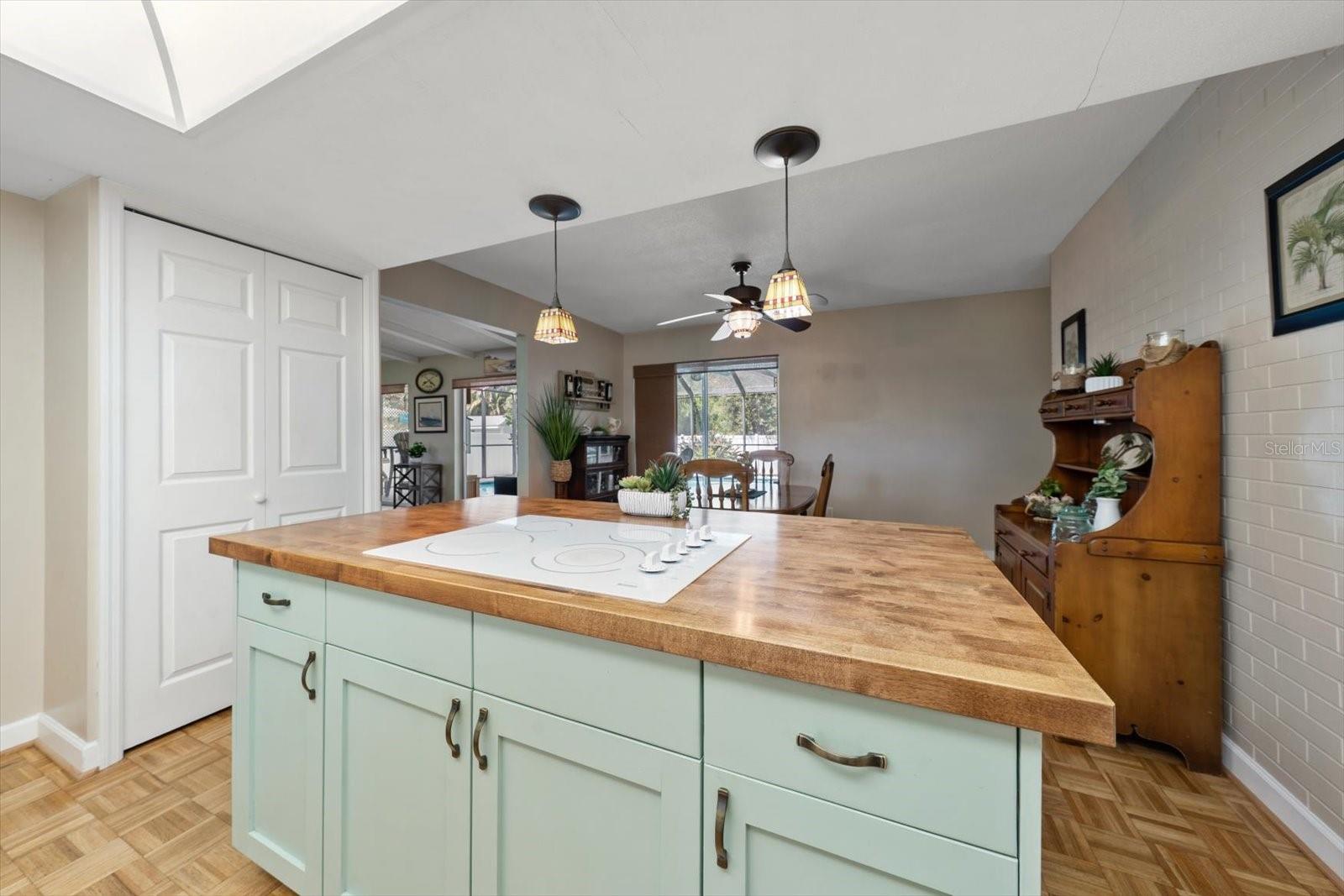 1338 MARJOHN AVE — photo 12