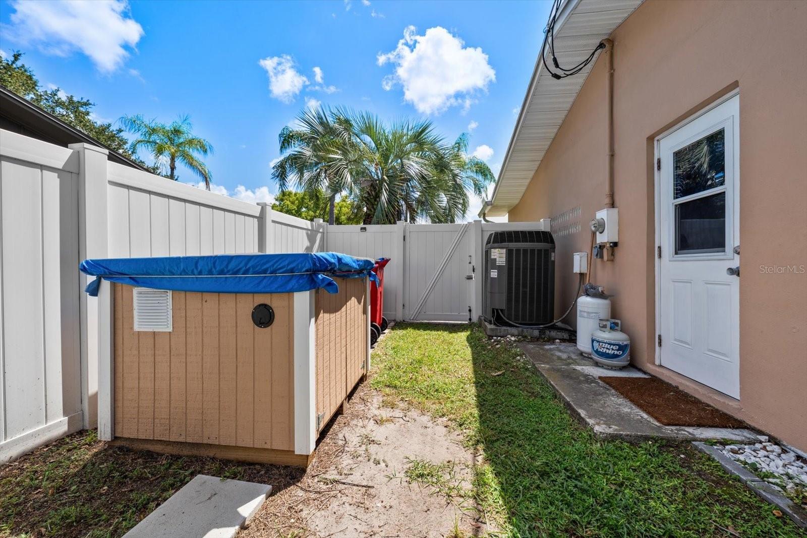 1338 MARJOHN AVE — photo 30