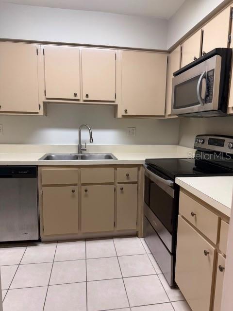 7523 DOLONITA DR #7523 — photo 5