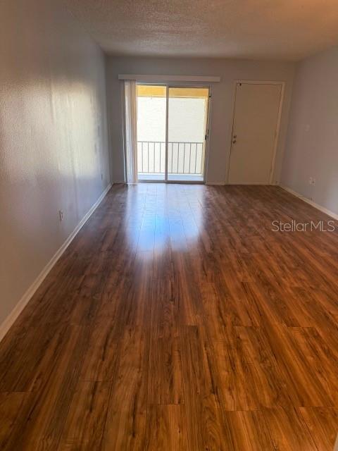 7523 DOLONITA DR #7523 — photo 2