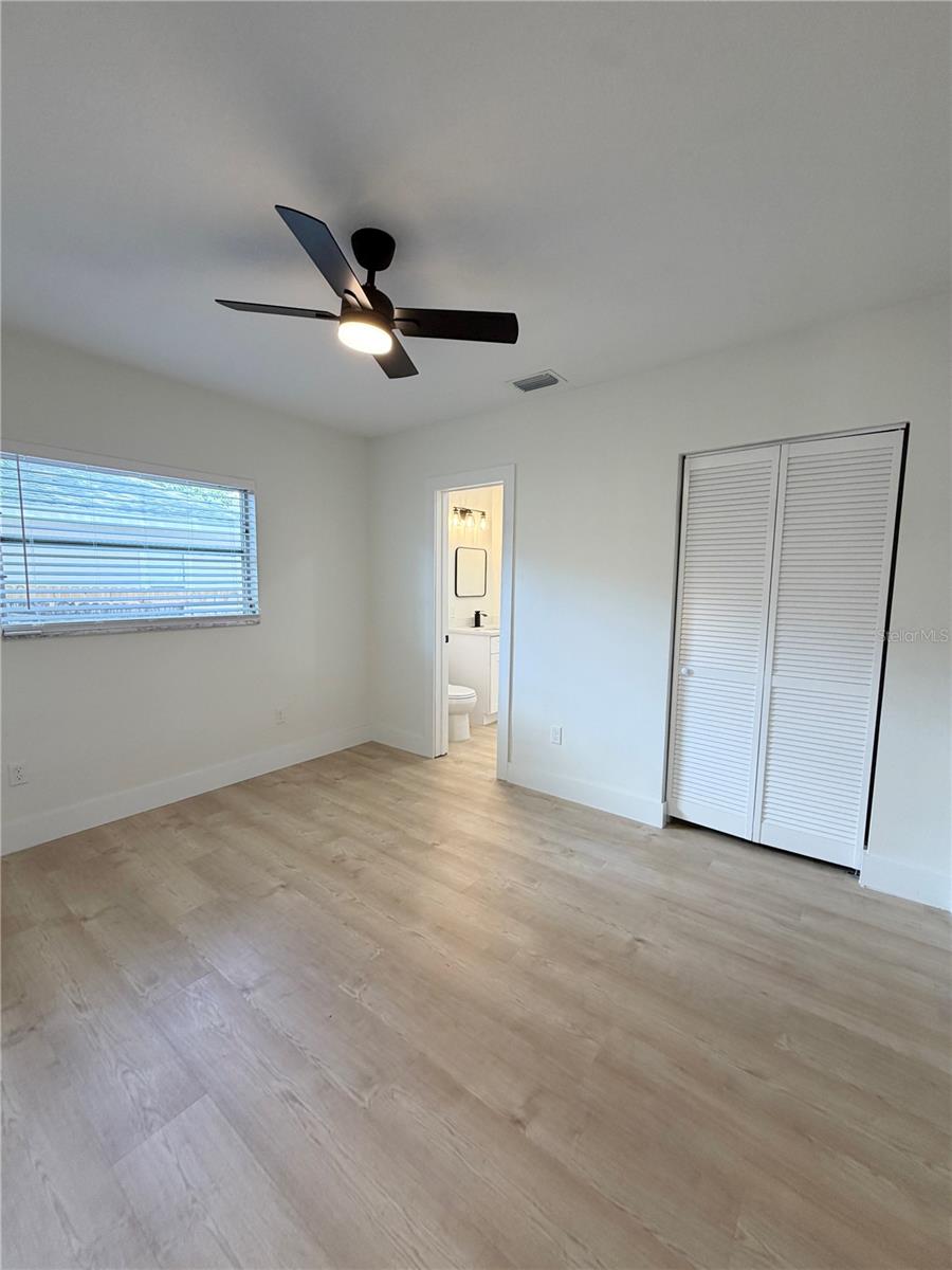 104 W LAMBRIGHT ST — photo 12