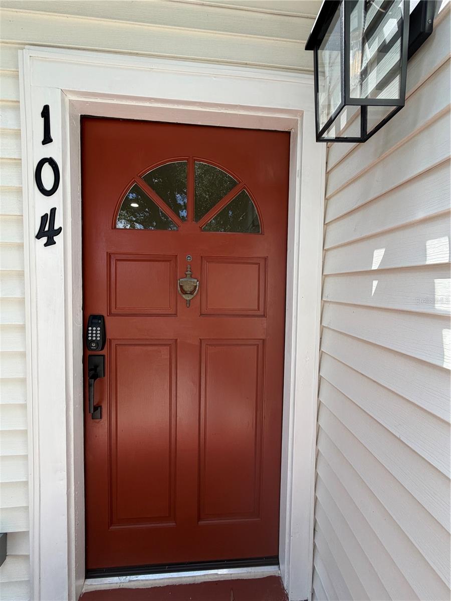 104 W LAMBRIGHT ST — photo 4