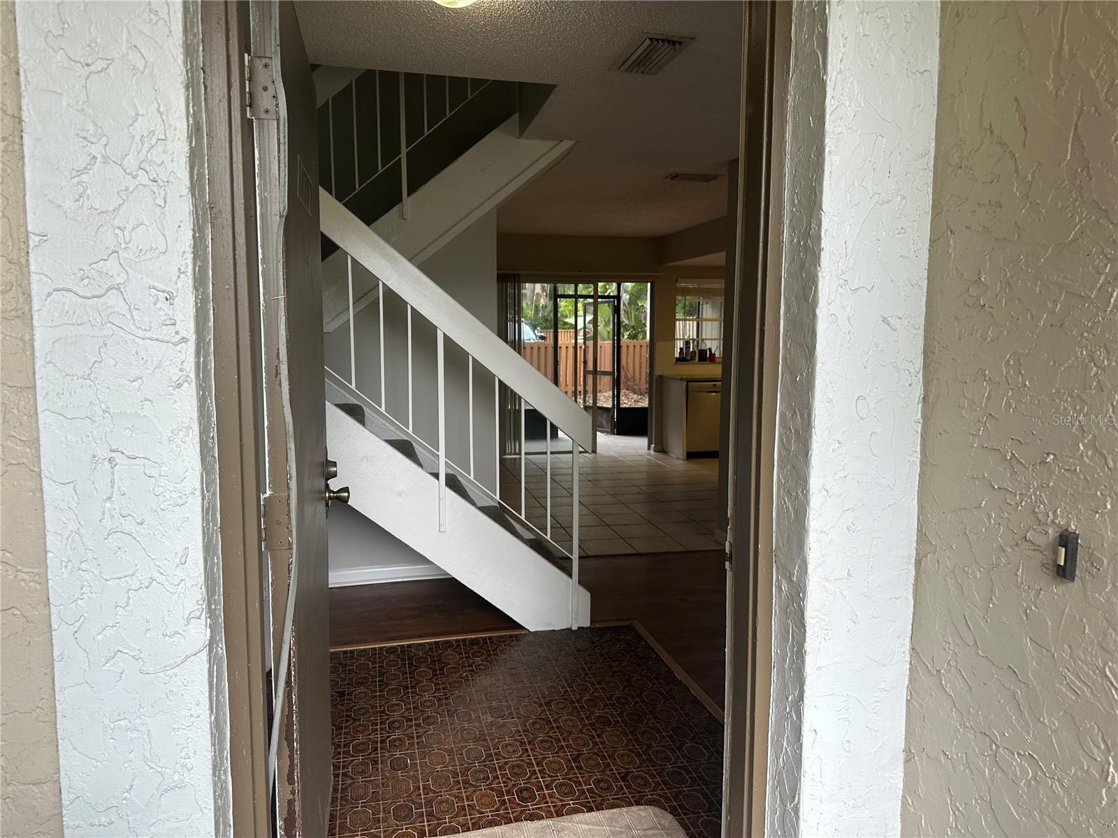 14752 MORNING DR — photo 2