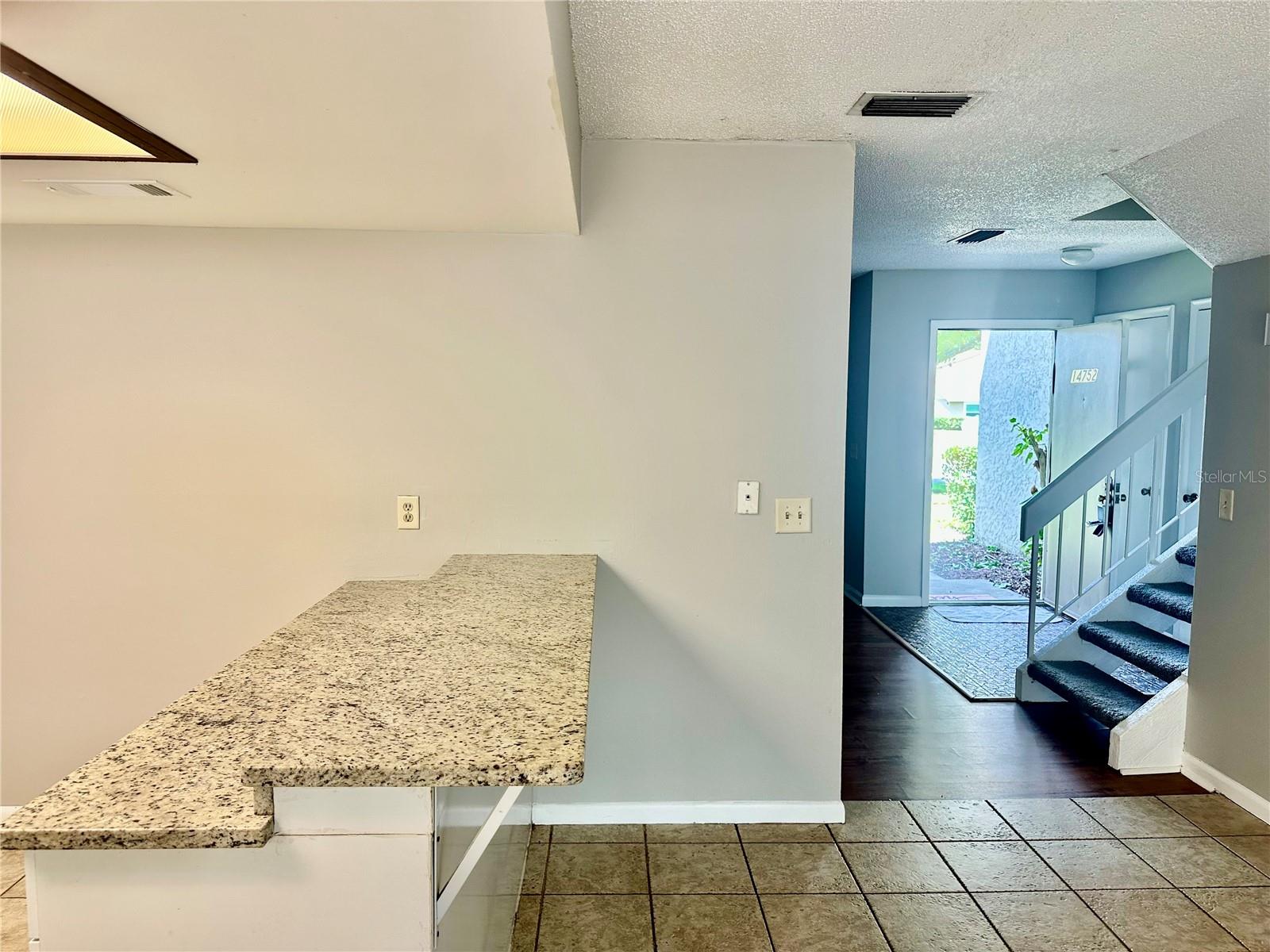 14752 MORNING DR — photo 13