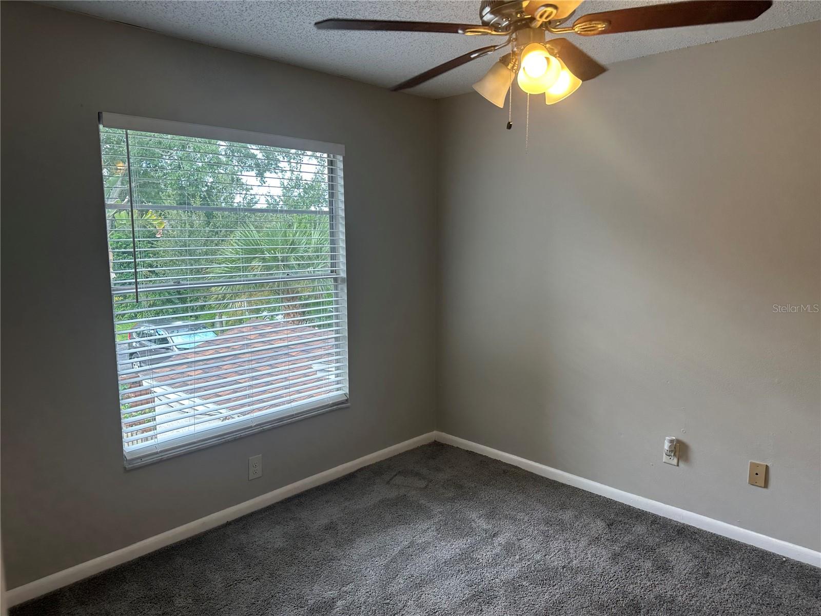 14752 MORNING DR — photo 22