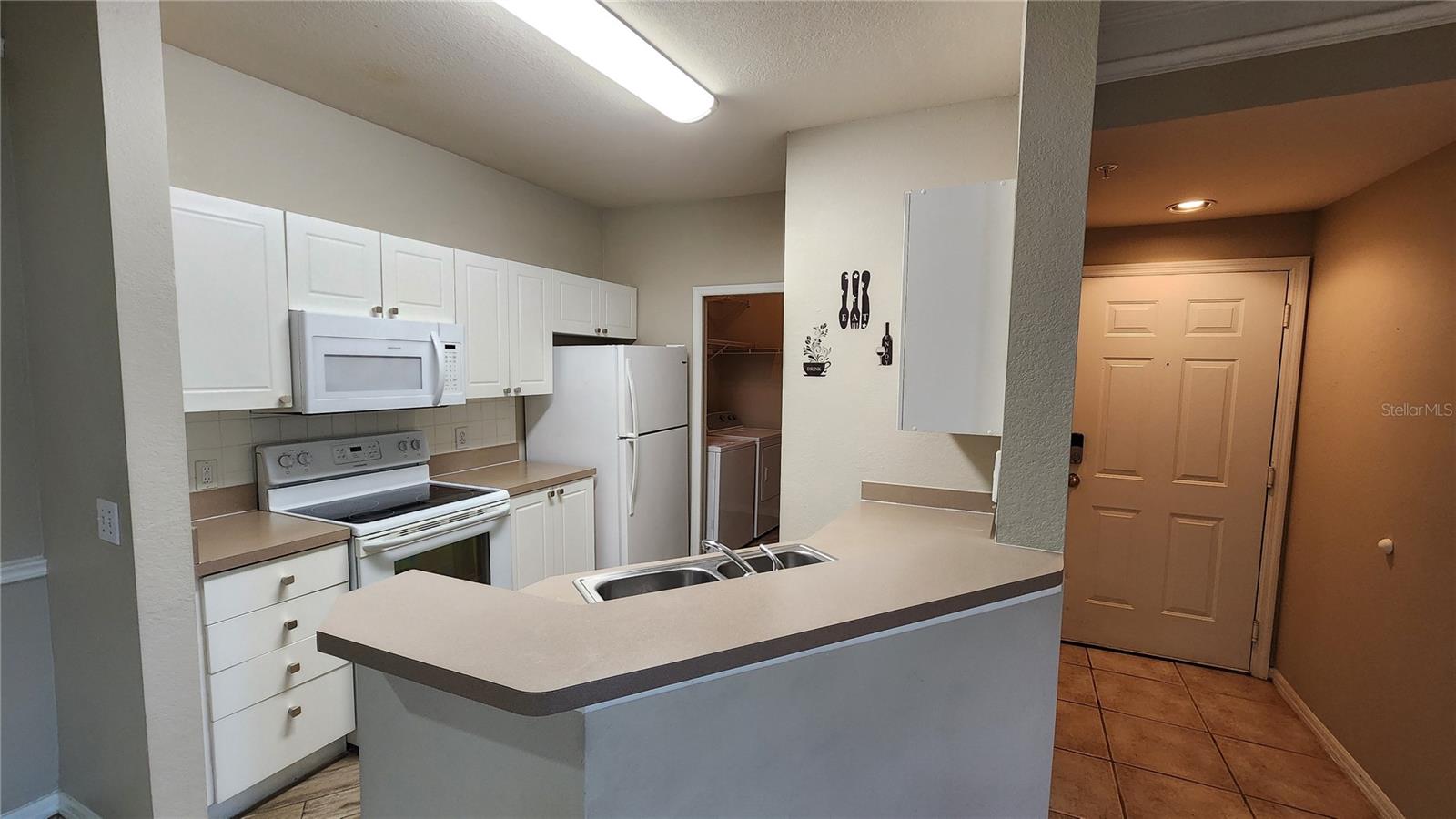 5134 NORTHRIDGE RD #203 — photo 4