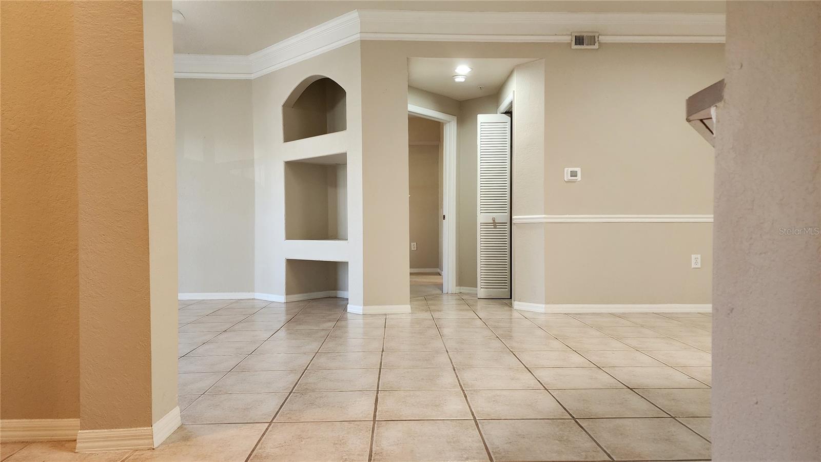 5134 NORTHRIDGE RD #203 — photo 2