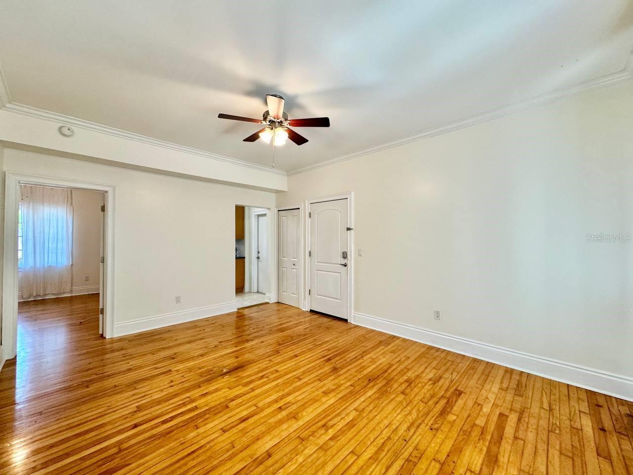 2117 W DEKLE AVE #D1 — photo 7
