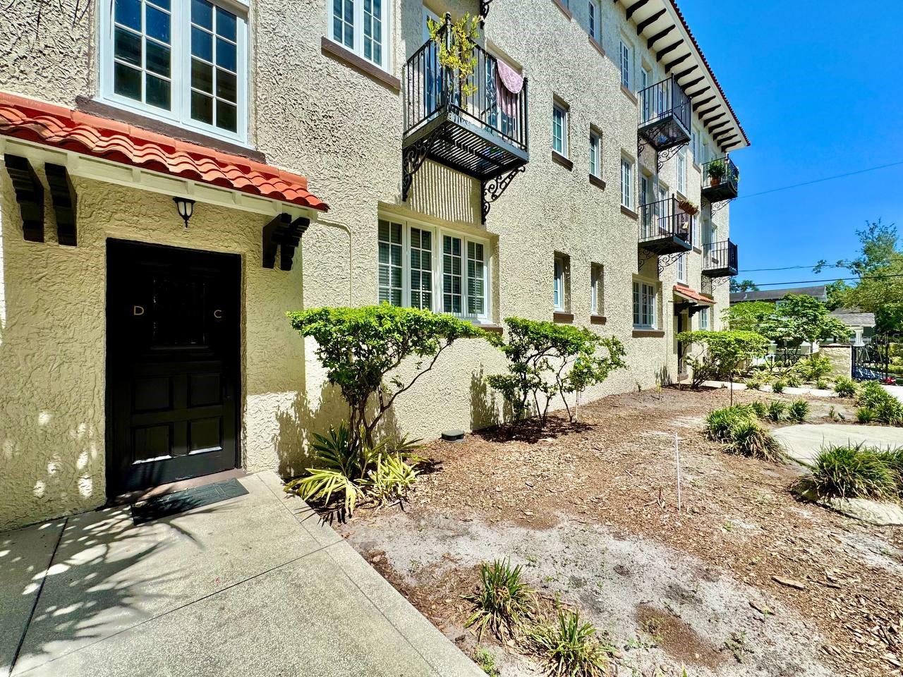 2117 W DEKLE AVE #D1 — photo 4