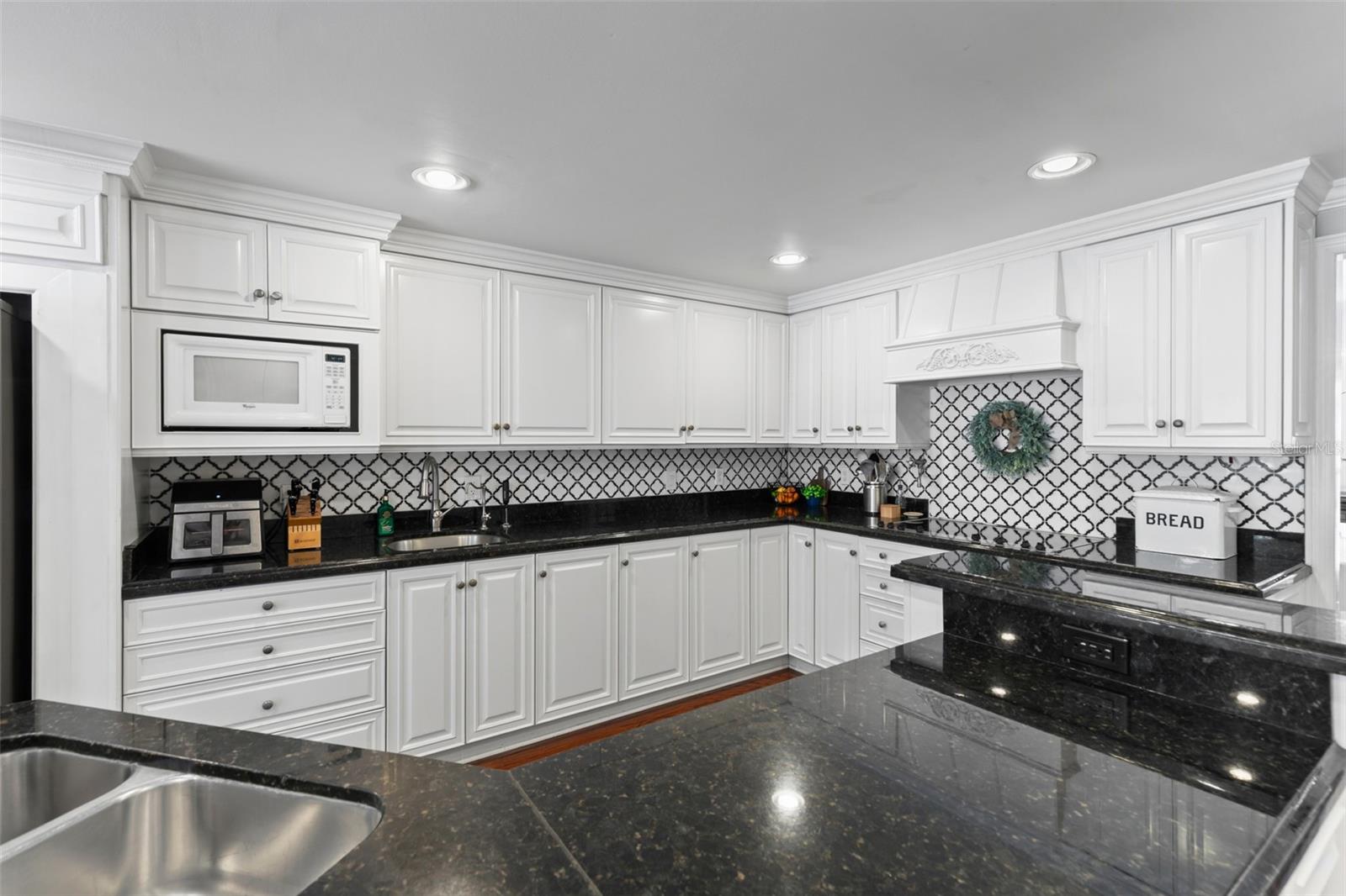 4603 DOGWOOD HILLS CT — photo 17