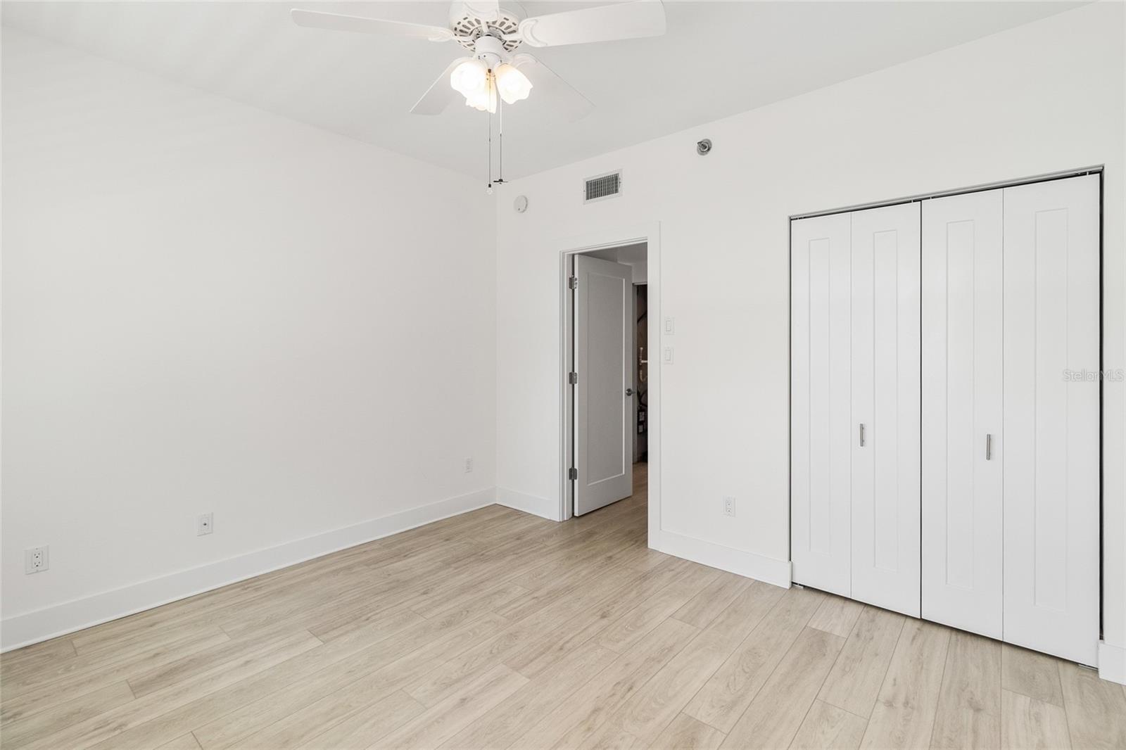 7922 SAILBOAT KEY BLVD S #206 — photo 20