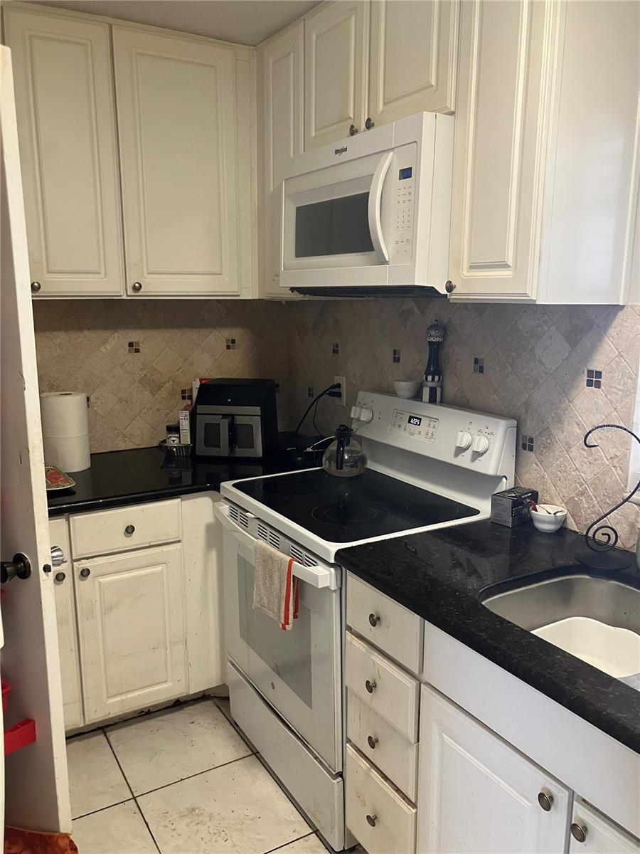 316 N BAYSHORE BLVD #105 — photo 3