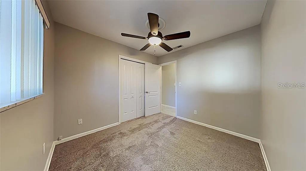 7481 OAK ST NE — photo 9