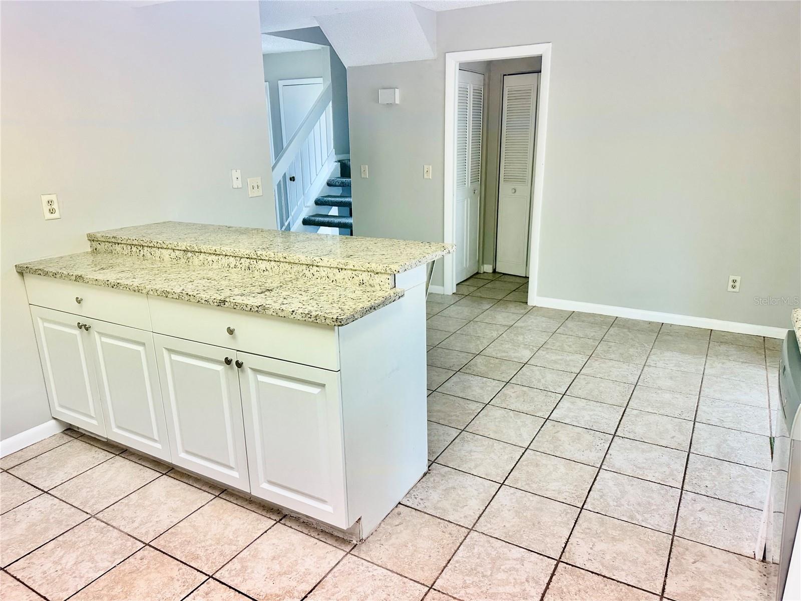 14752 MORNING DR — photo 10