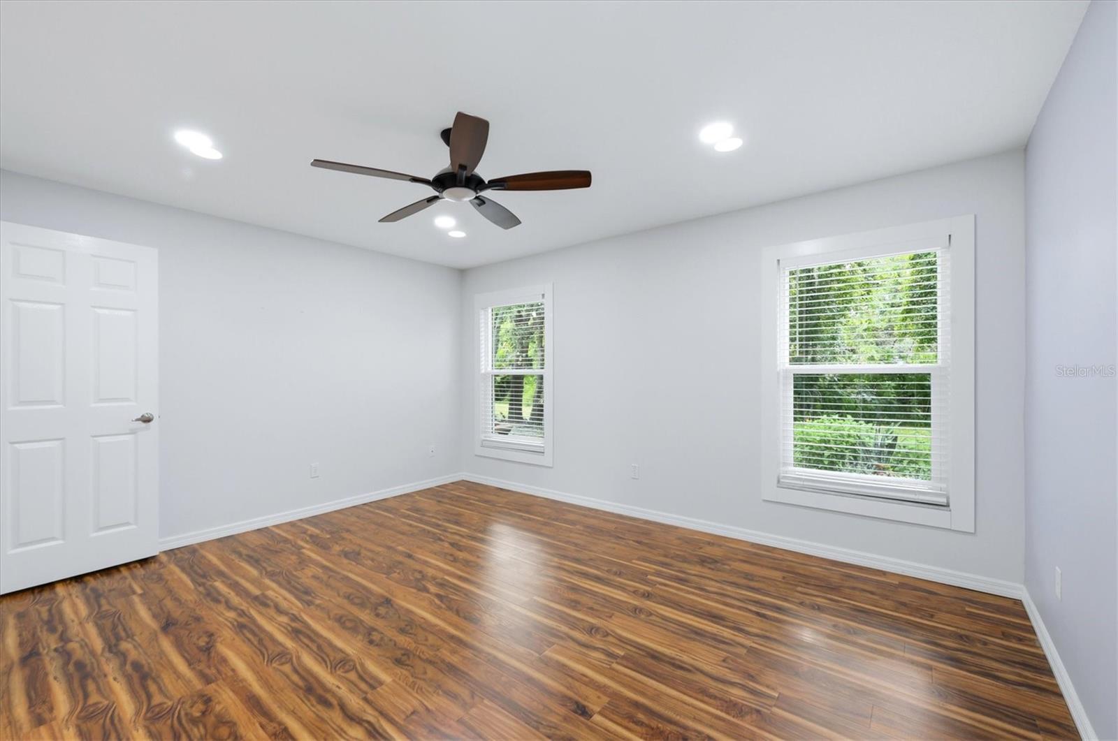 259 PARK FOREST BLVD — photo 26