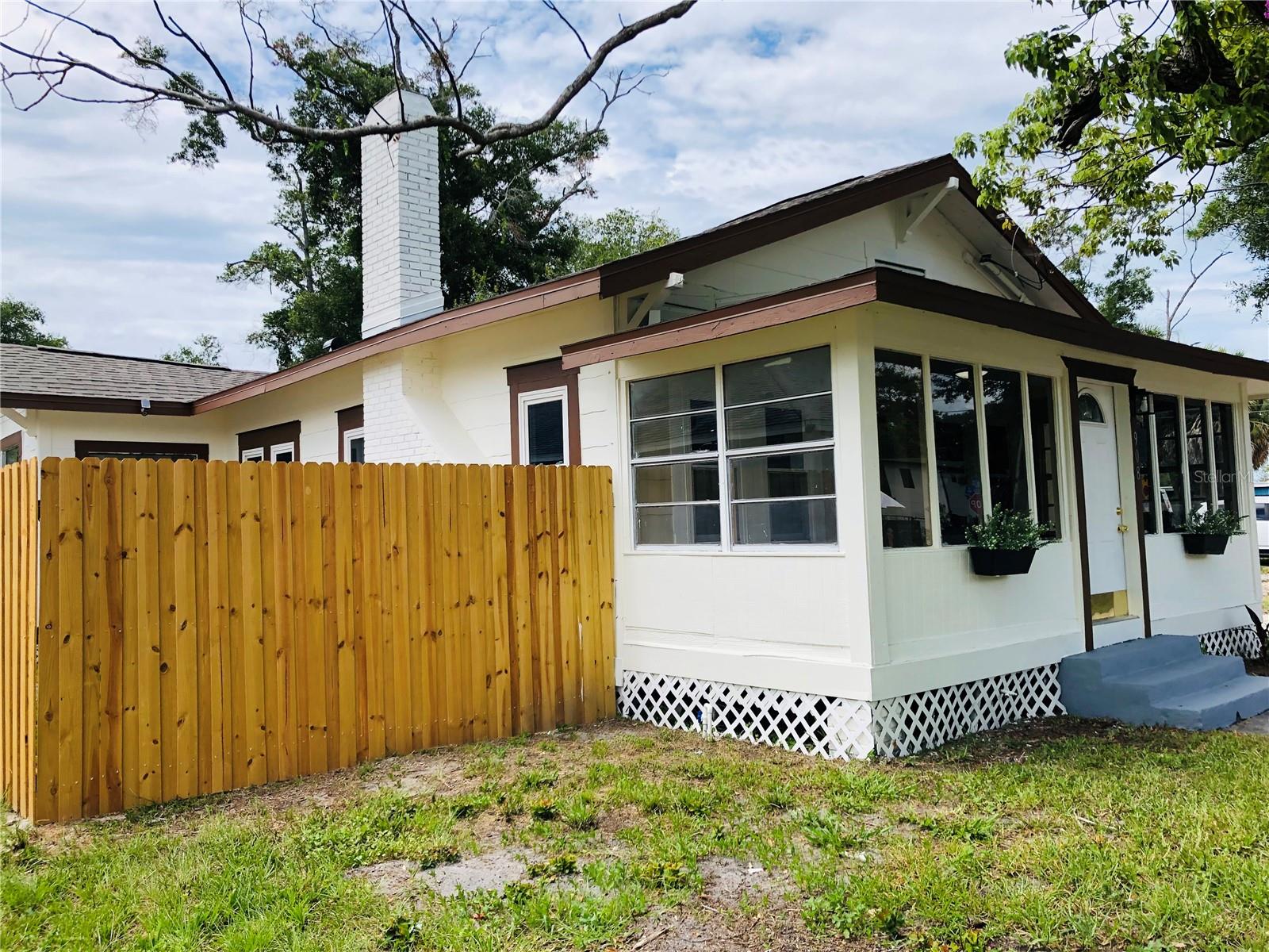 908 VINE AVE — photo 6