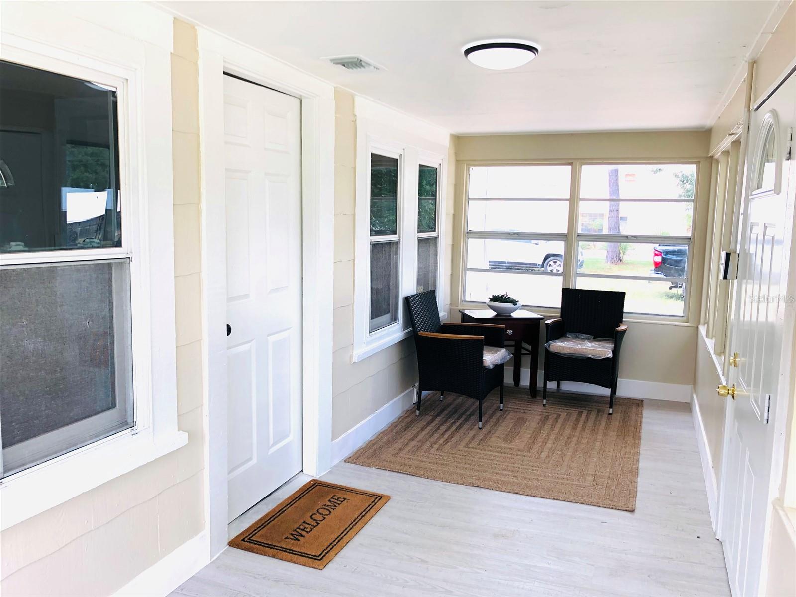 908 VINE AVE — photo 5