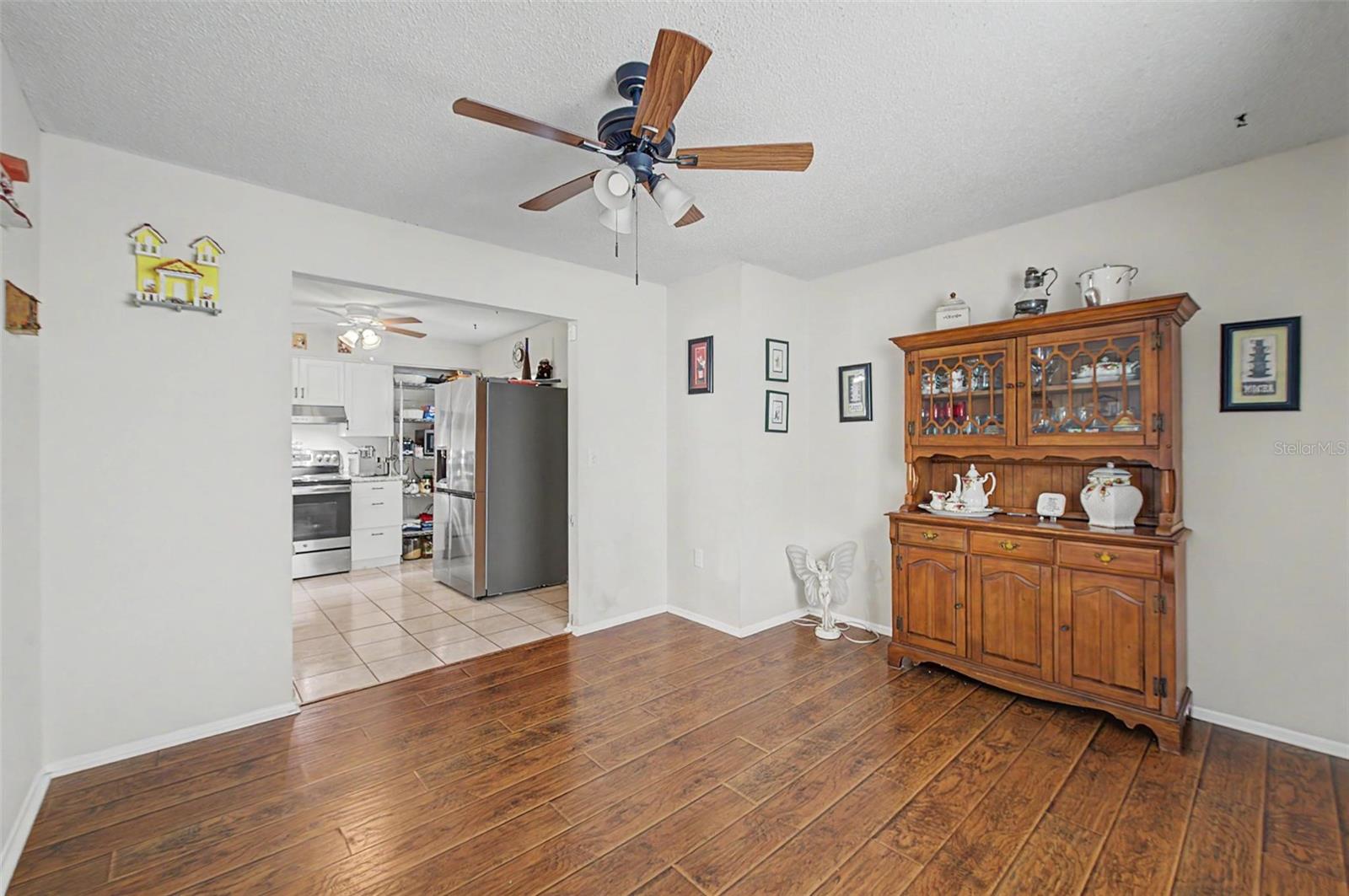 1004 COOLWOOD PL — photo 6