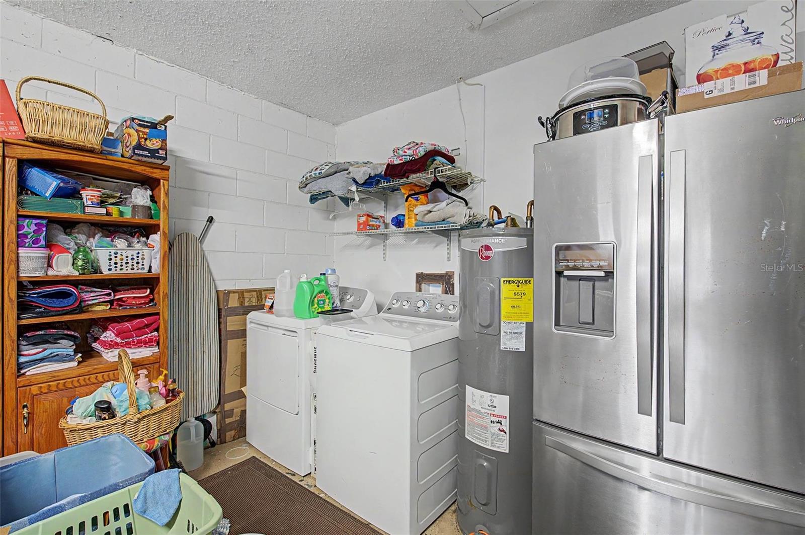 1004 COOLWOOD PL — photo 34