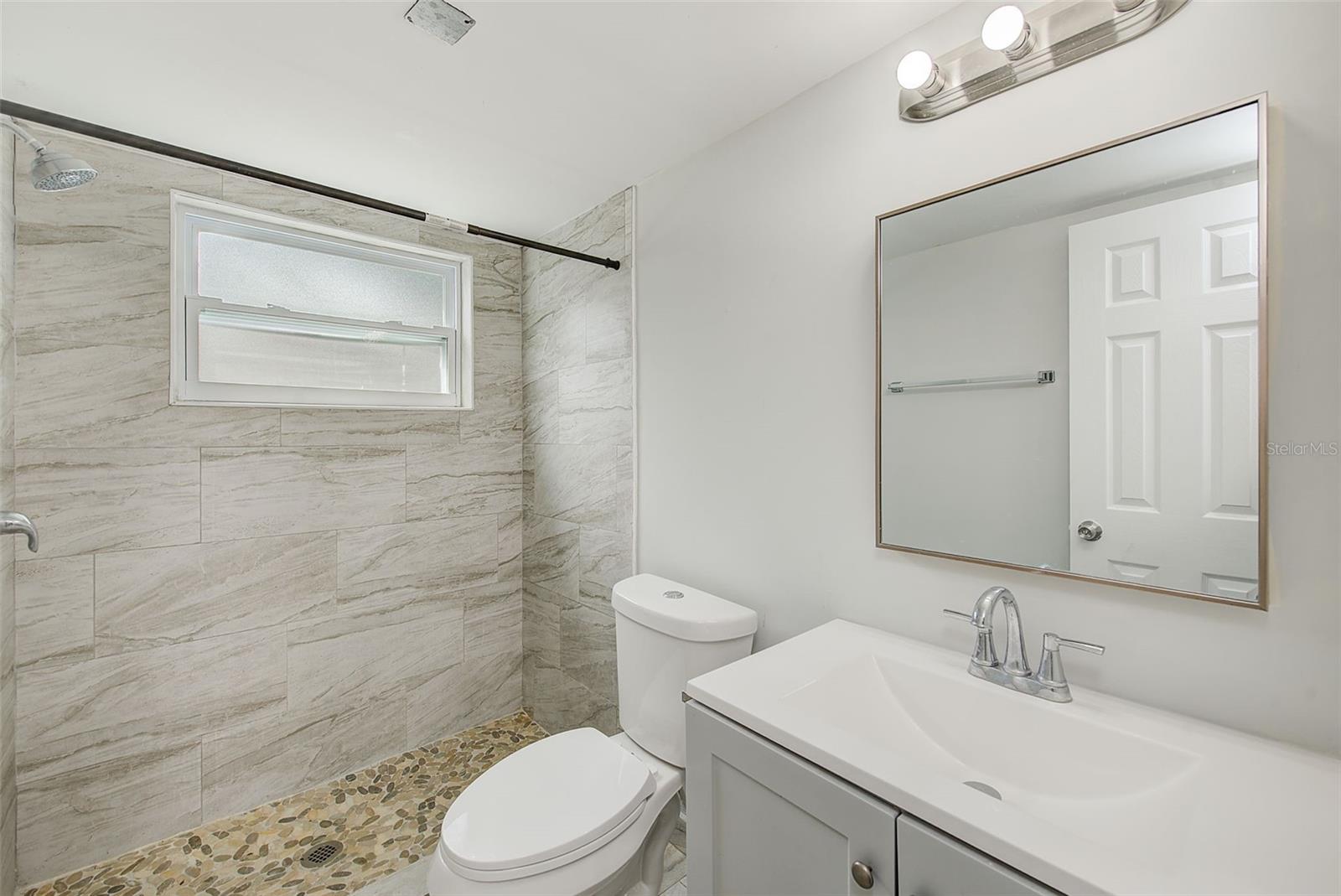 1259 FRANKLIN ST — photo 20
