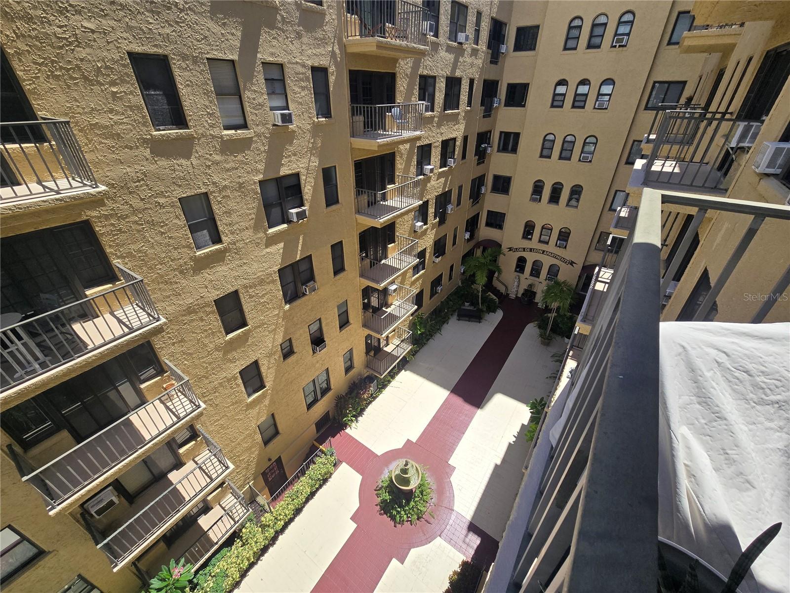 130 4TH AVE N #504 — photo 3