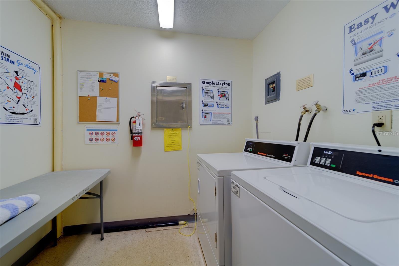 51 ISLAND WAY #909 — photo 7