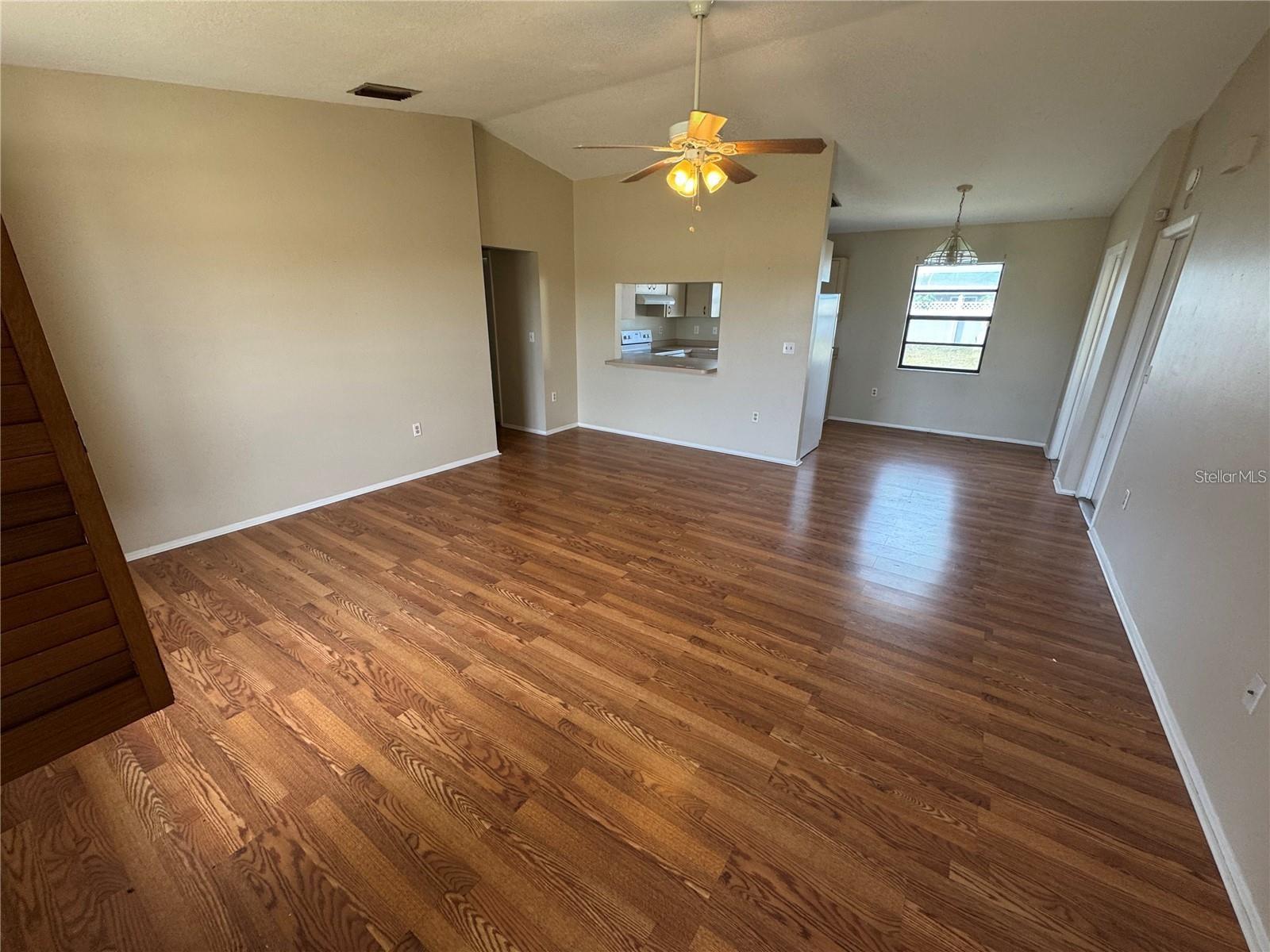 1786 DAGON RD — photo 3