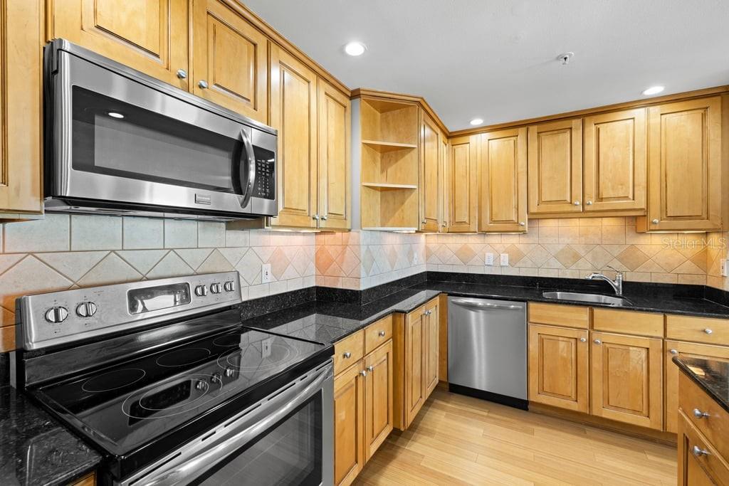 345 BAYSHORE BLVD #1407 — photo 20