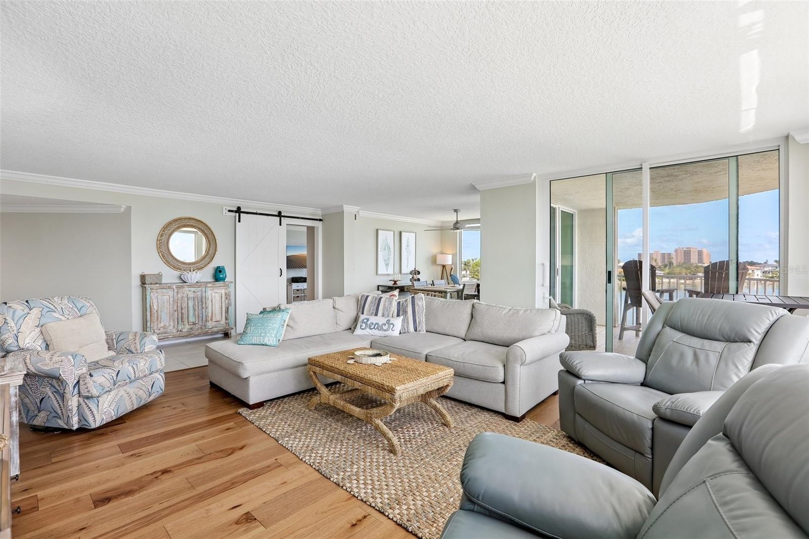 Home in CLEARWATER — photo 3