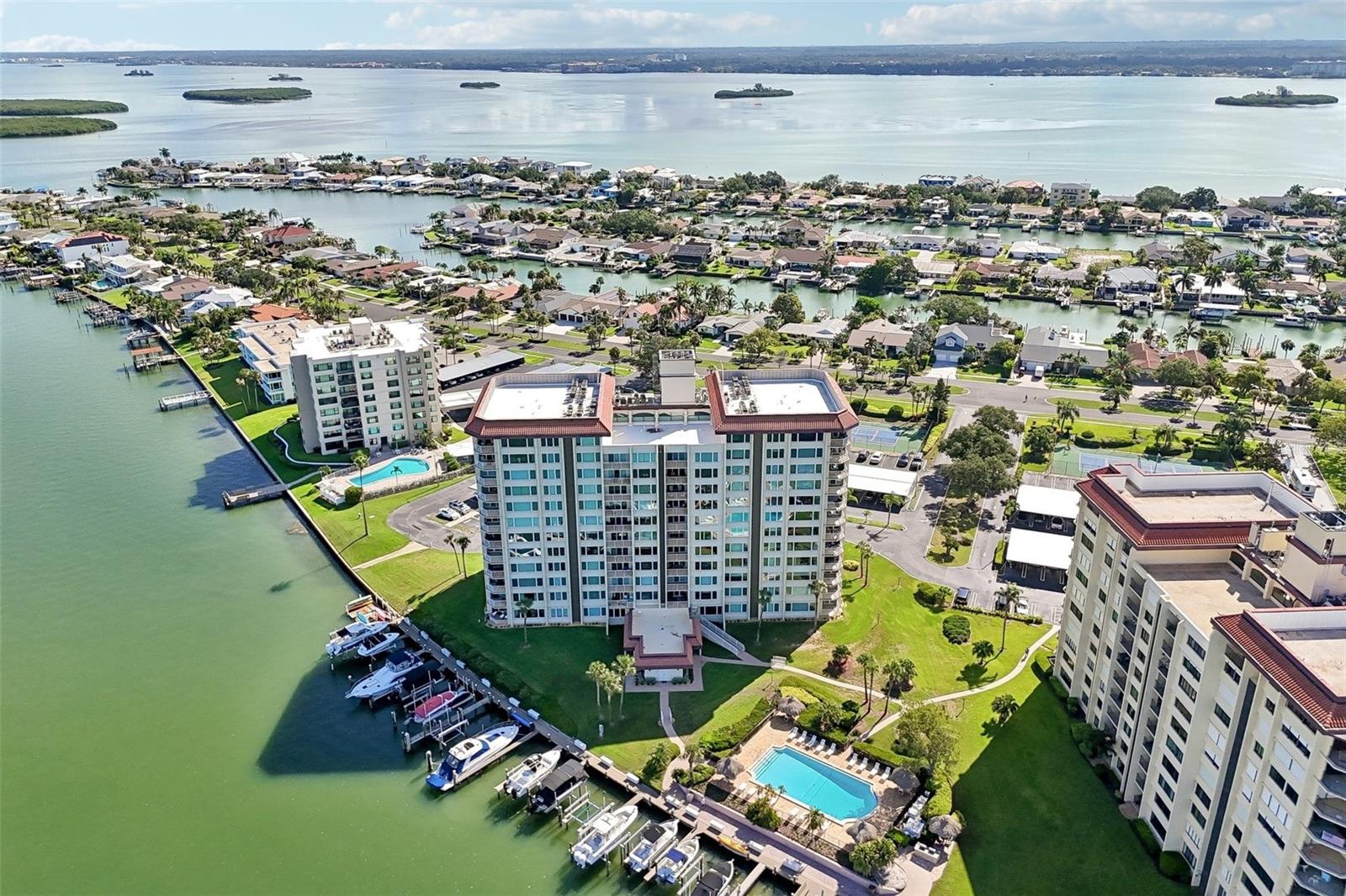 Home in CLEARWATER — photo 29