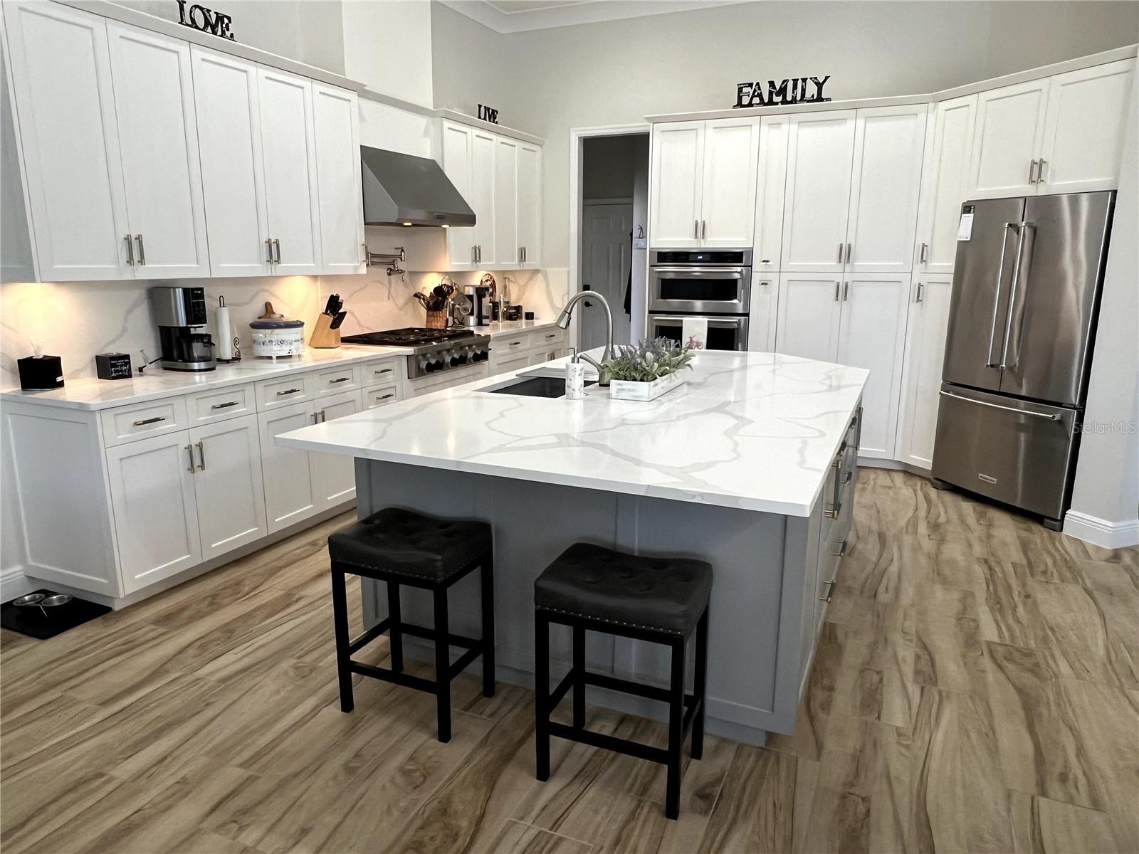 7555 TORI WAY — photo 8