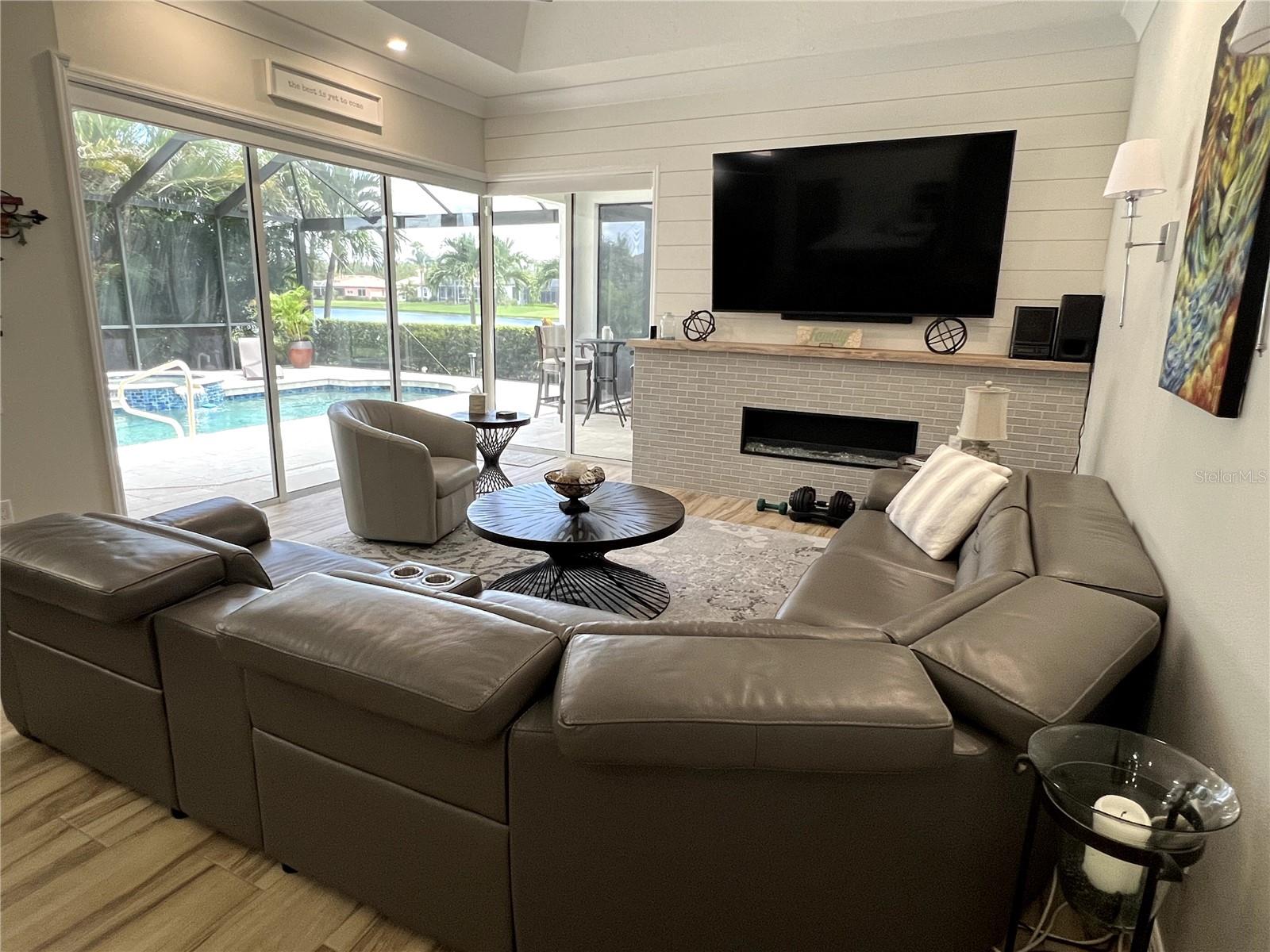 7555 TORI WAY — photo 12
