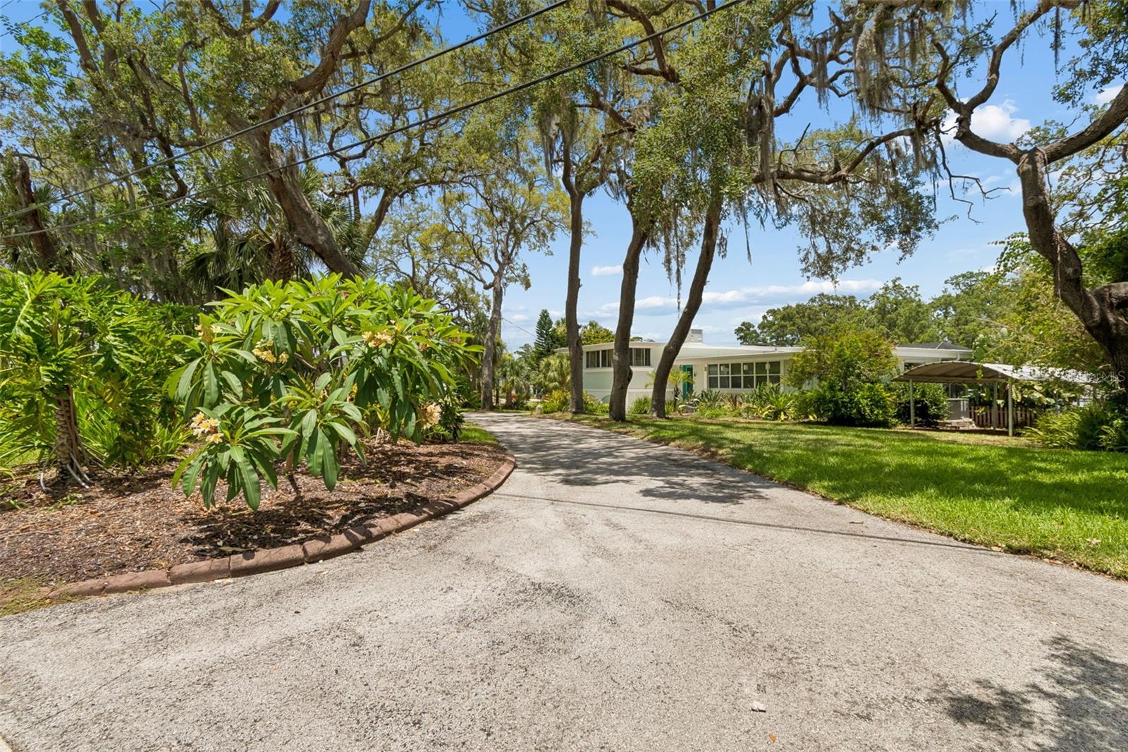 904 BAYSHORE DR — photo 50