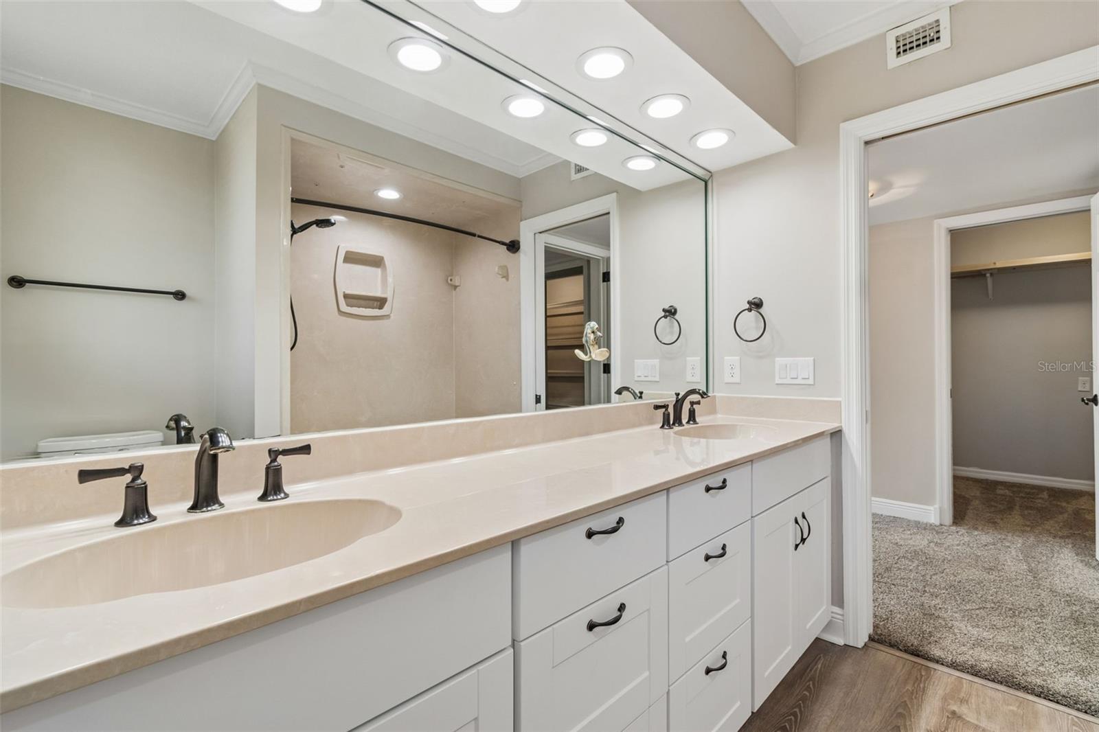 904 BAYSHORE DR — photo 25
