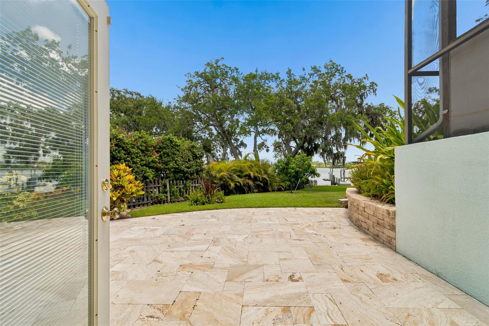 904 BAYSHORE DR — photo 40