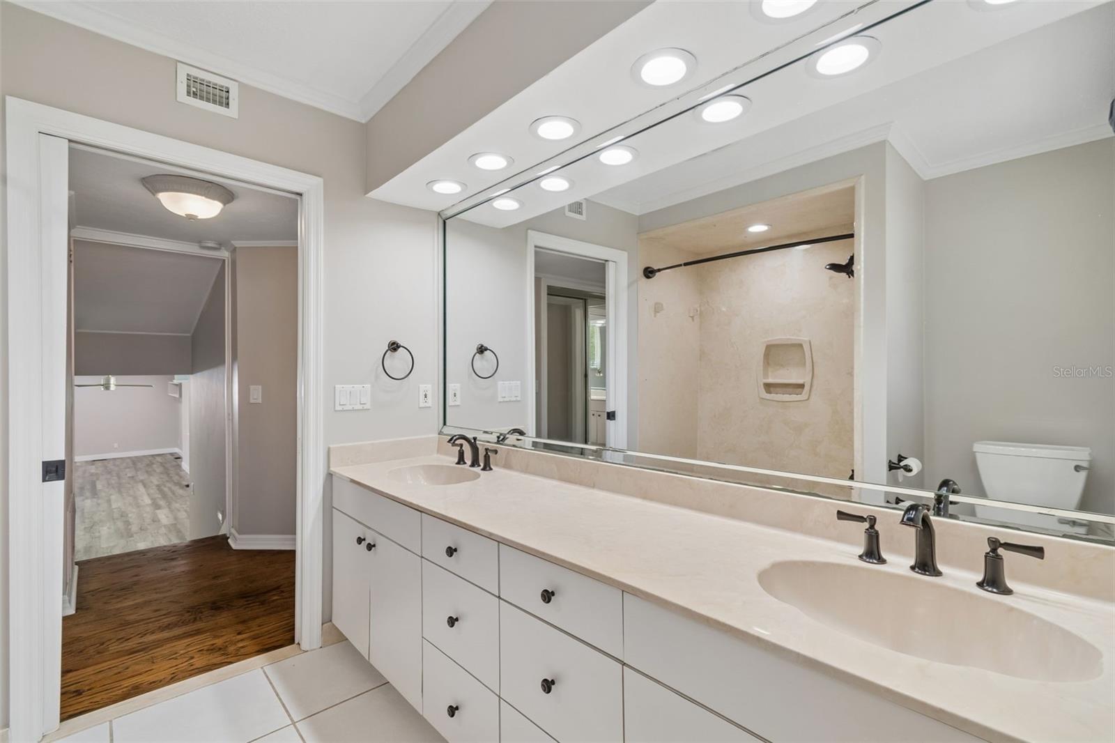 904 BAYSHORE DR — photo 30