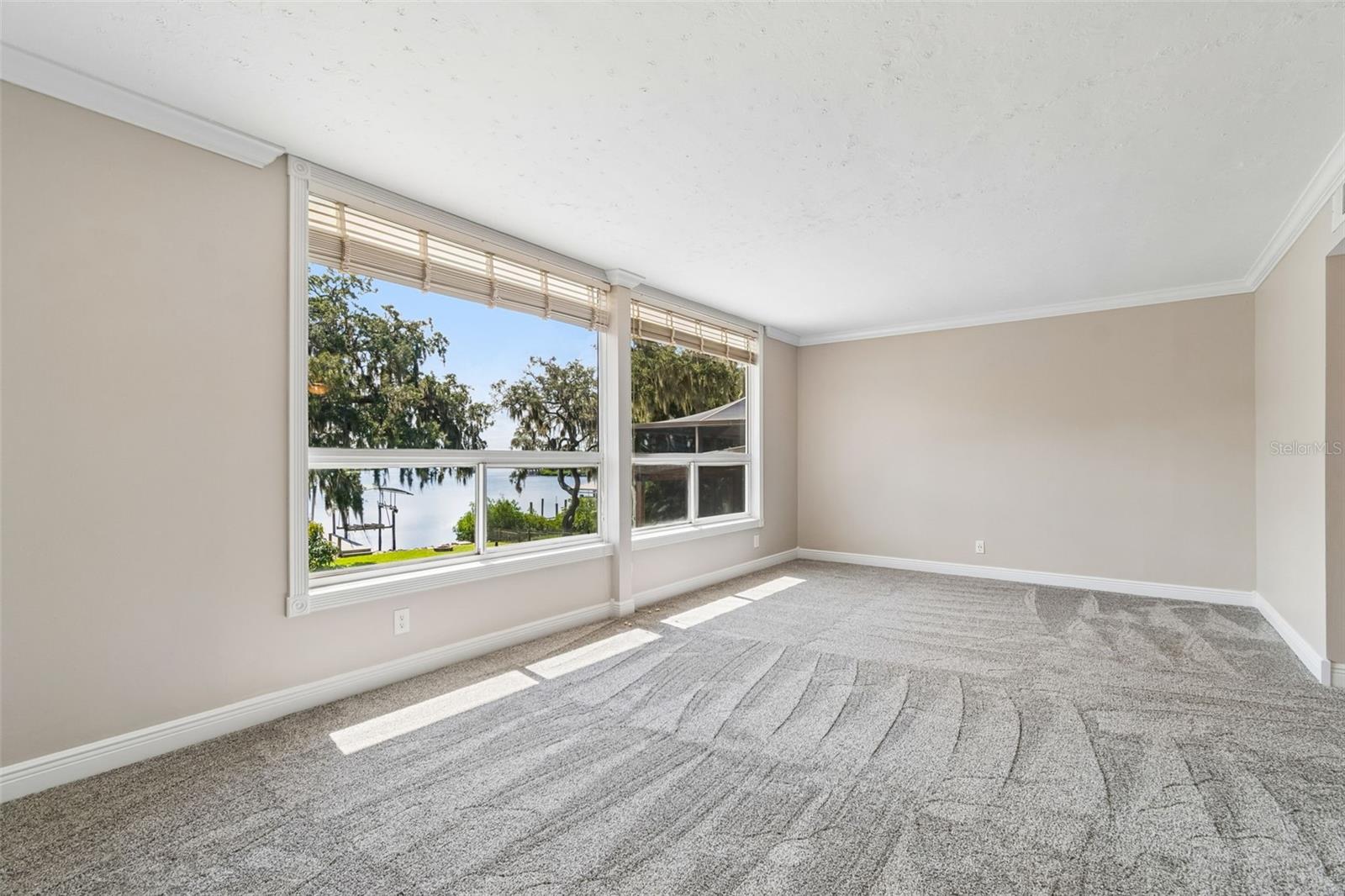 904 BAYSHORE DR — photo 18