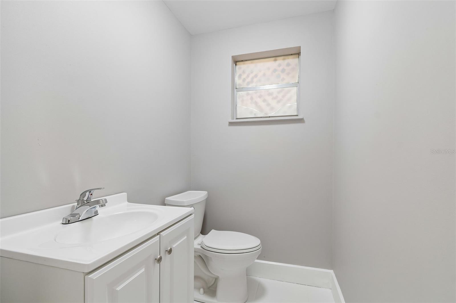 904 BAYSHORE DR — photo 34