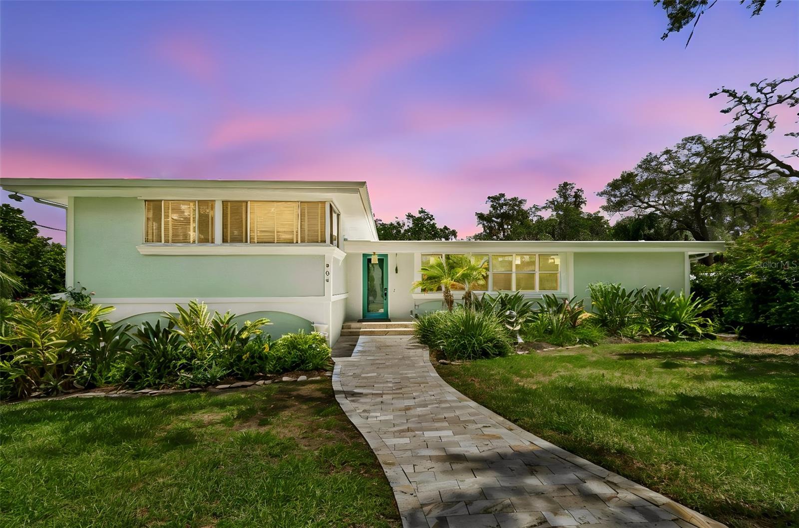 904 BAYSHORE DR — photo 69