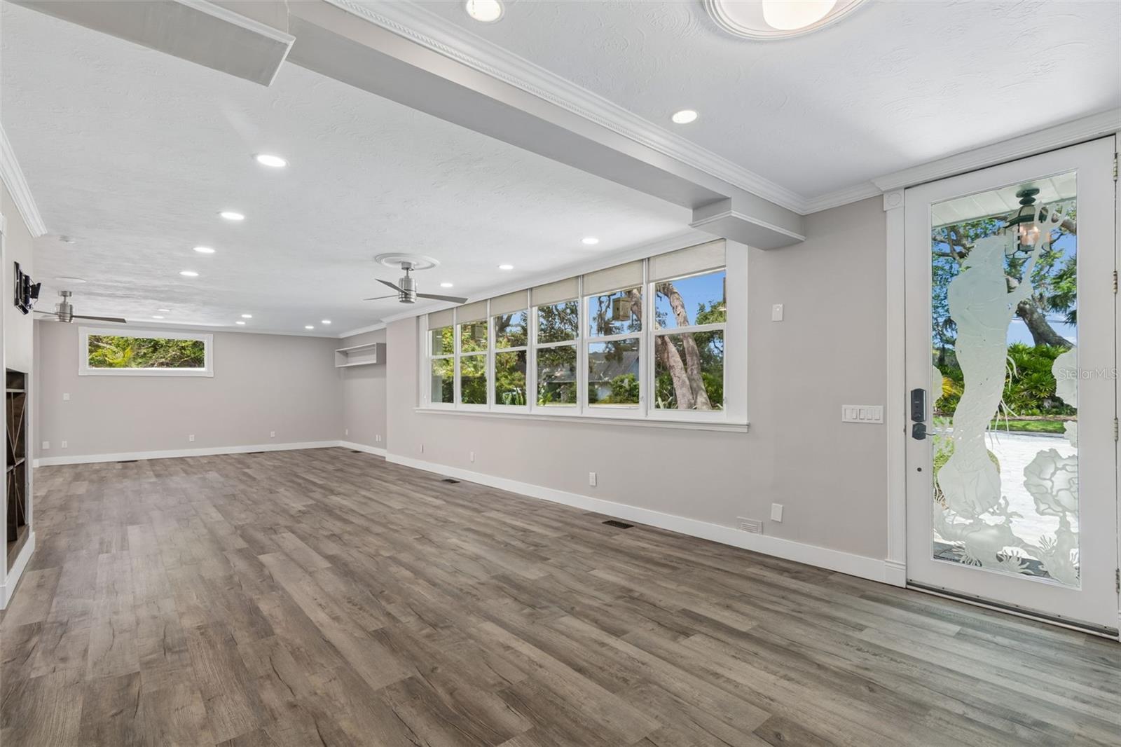 904 BAYSHORE DR — photo 4