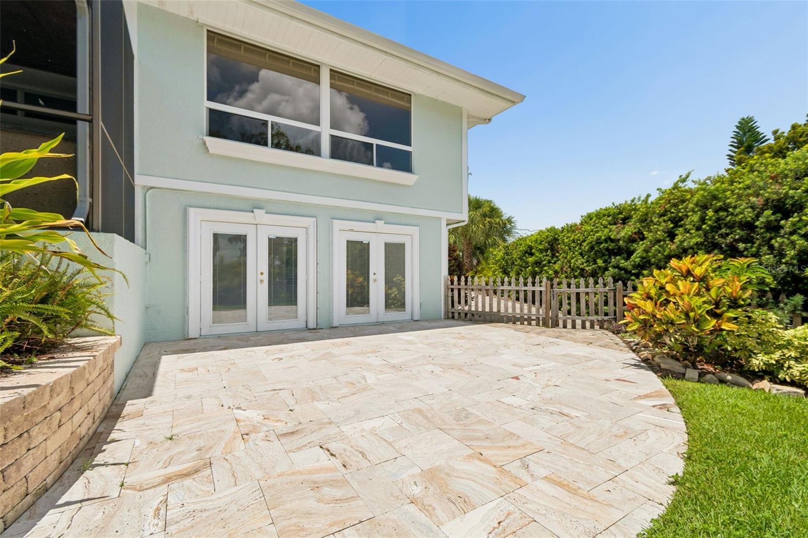 904 BAYSHORE DR — photo 41